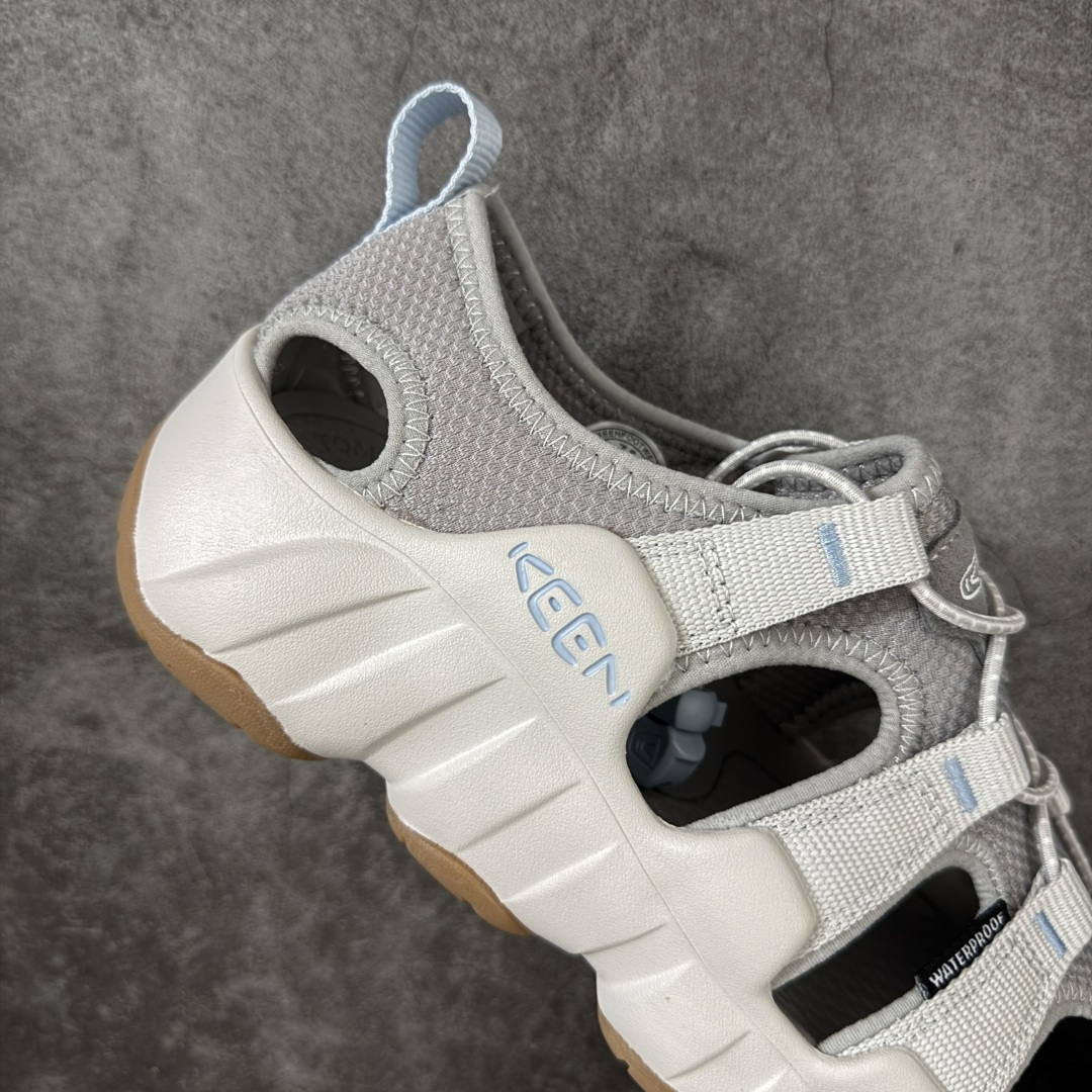 图片[7]-【纯原版】KEEN Hyperport H2 科恩防滑耐磨低帮户外功能鞋溯溪鞋凉鞋 KEEN诞生于2003年的美国人气户外品牌，以一双“保护脚趾”且能涉足水域的户外凉鞋NEWPORT诞生为契机，开启原创制鞋之路。KEEN相信，天空之下即是户外，因为户外不一定是极具挑战性的独自冒险，也可以是与朋友、家人和宠物一同分享外面的世界。同时，KEEN从诞生之初便始终贯彻环保制鞋的理念，不断创造出优秀的原创奇履。脚踏实地，致力向善。我们想和世界产生更多交集为世界减少更多负担，和你趣户外、趣做自己、趣环保让地球和生活都变得更美好 尺码：35 36 36.5 37.5 38 38.5 39 40 40.5 41 42 42.5 43 44 44.5 45-选品中心