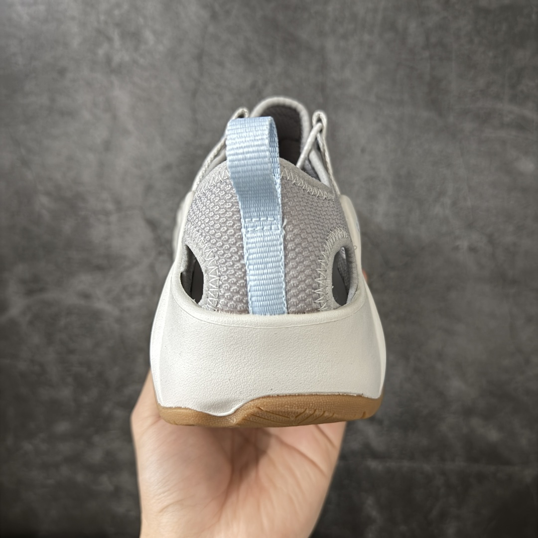 图片[4]-【纯原版】KEEN Hyperport H2 科恩防滑耐磨低帮户外功能鞋溯溪鞋凉鞋 KEEN诞生于2003年的美国人气户外品牌，以一双“保护脚趾”且能涉足水域的户外凉鞋NEWPORT诞生为契机，开启原创制鞋之路。KEEN相信，天空之下即是户外，因为户外不一定是极具挑战性的独自冒险，也可以是与朋友、家人和宠物一同分享外面的世界。同时，KEEN从诞生之初便始终贯彻环保制鞋的理念，不断创造出优秀的原创奇履。脚踏实地，致力向善。我们想和世界产生更多交集为世界减少更多负担，和你趣户外、趣做自己、趣环保让地球和生活都变得更美好 尺码：35 36 36.5 37.5 38 38.5 39 40 40.5 41 42 42.5 43 44 44.5 45-选品中心