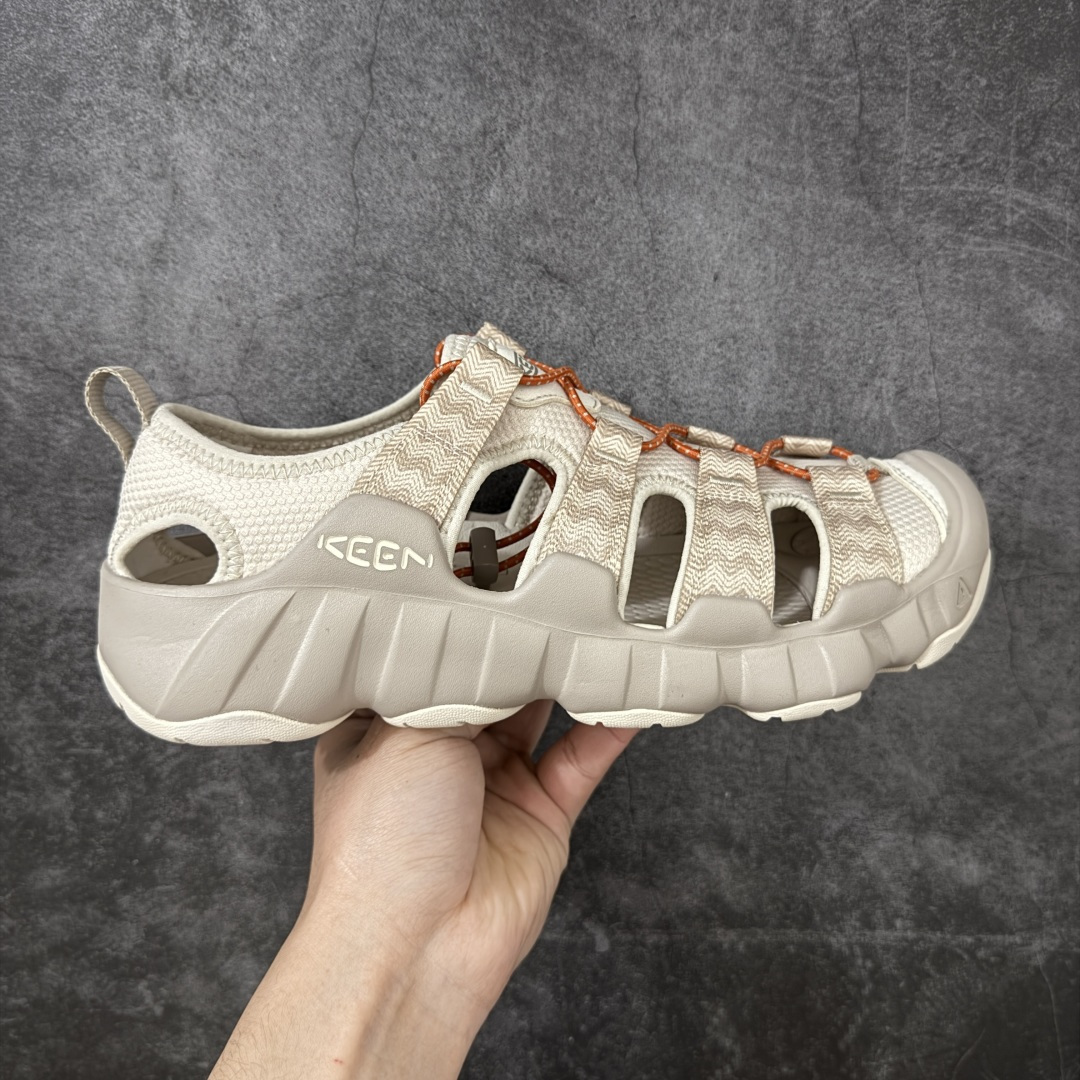 【纯原版】KEEN Hyperport H2 科恩防滑耐磨低帮户外功能鞋溯溪鞋凉鞋 KEEN诞生于2003年的美国人气户外品牌，以一双“保护脚趾”且能涉足水域的户外凉鞋NEWPORT诞生为契机，开启原创制鞋之路。KEEN相信，天空之下即是户外，因为户外不一定是极具挑战性的独自冒险，也可以是与朋友、家人和宠物一同分享外面的世界。同时，KEEN从诞生之初便始终贯彻环保制鞋的理念，不断创造出优秀的原创奇履。脚踏实地，致力向善。我们想和世界产生更多交集为世界减少更多负担，和你趣户外、趣做自己、趣环保让地球和生活都变得更美好 尺码：35 36 36.5 37.5 38 38.5 39 40 40.5 41 42 42.5 43 44 44.5 45-选品中心