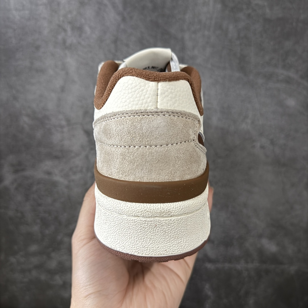 图片[4]-【纯原C版】AD Forum 84 Low OG 低帮百搭潮流休闲运动板鞋 IG3900 全套原纸板楦头开发 市场最新版 头层皮料加持 以复古篮球鞋的外形为基础 采用皮革拼接 简约百搭 更加贴合舒适 中底内侧网格造型起到点睛之笔 外底橡胶 更显复古 尺码：36 36.5 37.5 38 38.5 39 40 40.5 41 42 42.5 43 44 44.5 45-选品中心