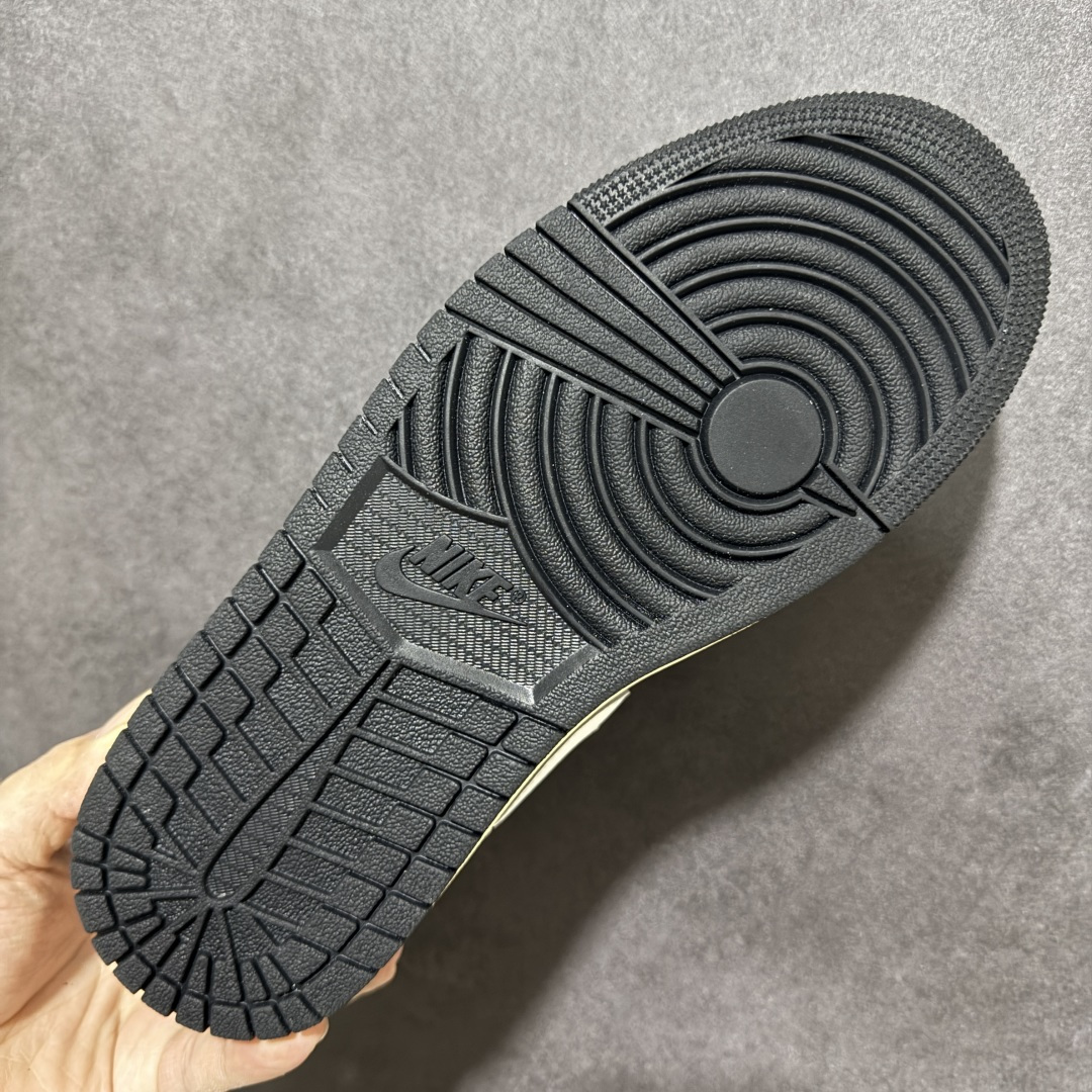 图片[9]-【H11纯原】Nike Air Jordan 1 Low SE AJ1 乔一 舒适贴合 防滑耐磨 低帮 复古篮球鞋 货号：HQ2010-012 尺码：35.5 36 36.5 37.5 38 38.5 39 40 40.5 41 42 42.5 43 44 45 46 47.5 48.5 #H11顶级纯原 纯原外贸平台特供订单 #全套原纸板楦头开发 #原厂特供材料配套加持 #确保原汁原味 完美呈现版型 #原档数据独家私模大底 #男女鞋同步官方开发至48.5 #原装进口轻量化鞋垫 #进口港宝加持 后跟自然饱满 还原公司包裹性 #鞋面采用原装数据贴合技术 #全方位贴合包裹脚型 #鞋跟部鞋底牵引设计 #提供强大的抓地性能 #更适应不同实战场地路面-选品中心