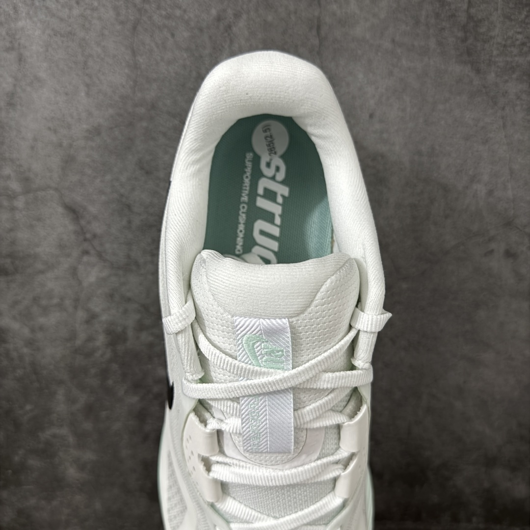 图片[8]-【XE纯原】Nike Air Zoom Structure 26 登月26代超级飞马系列马拉松跑步鞋 HJ1101-100 平台专供 充正品质 3之前未流通市场版本 内里嵌入定型海绵 中底搭载前Zoom+全掌React配置 全部原鞋开发打造 所有细节全部同步原版 全新一代拥有 Zoom Air 一如既往的稳定感和流畅感 鞋面采用工程网眼设计 为特定高热区域营造出色透气性 进一步增加鞋面的穿孔数量 让足部能够快速散热 中足搭配 Flywire 飞线 在高速运动时营造舒适稳定的贴合感 内置Zoon气垫加持 动力十足！ 尺码： 39 40 40.5 41 42 42.5 43 44 44.5 45 46-选品中心