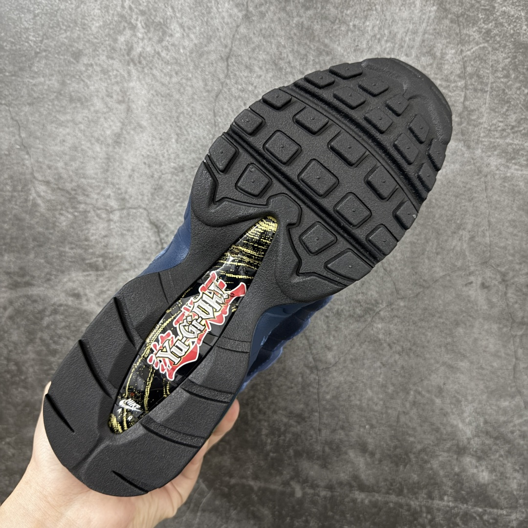 图片[9]-【KZ纯原】重磅突袭！超人气顶流外贸单品🔥纯原版 Yu-Gi-Oh x NK Air Muscle 95 游戏王联名联名款低帮休闲运动鞋 II7404-400 出货 重金购入两双原鞋 独家私模开发打造 原版定制1：1鞋盒、包装纸等辅料 独家正品同源定制变色卡片 平台外贸充Z 高端零售专供品质 尺码：40 40.5 41 42 42.5 43 44 44.5 45 46 47.5-选品中心