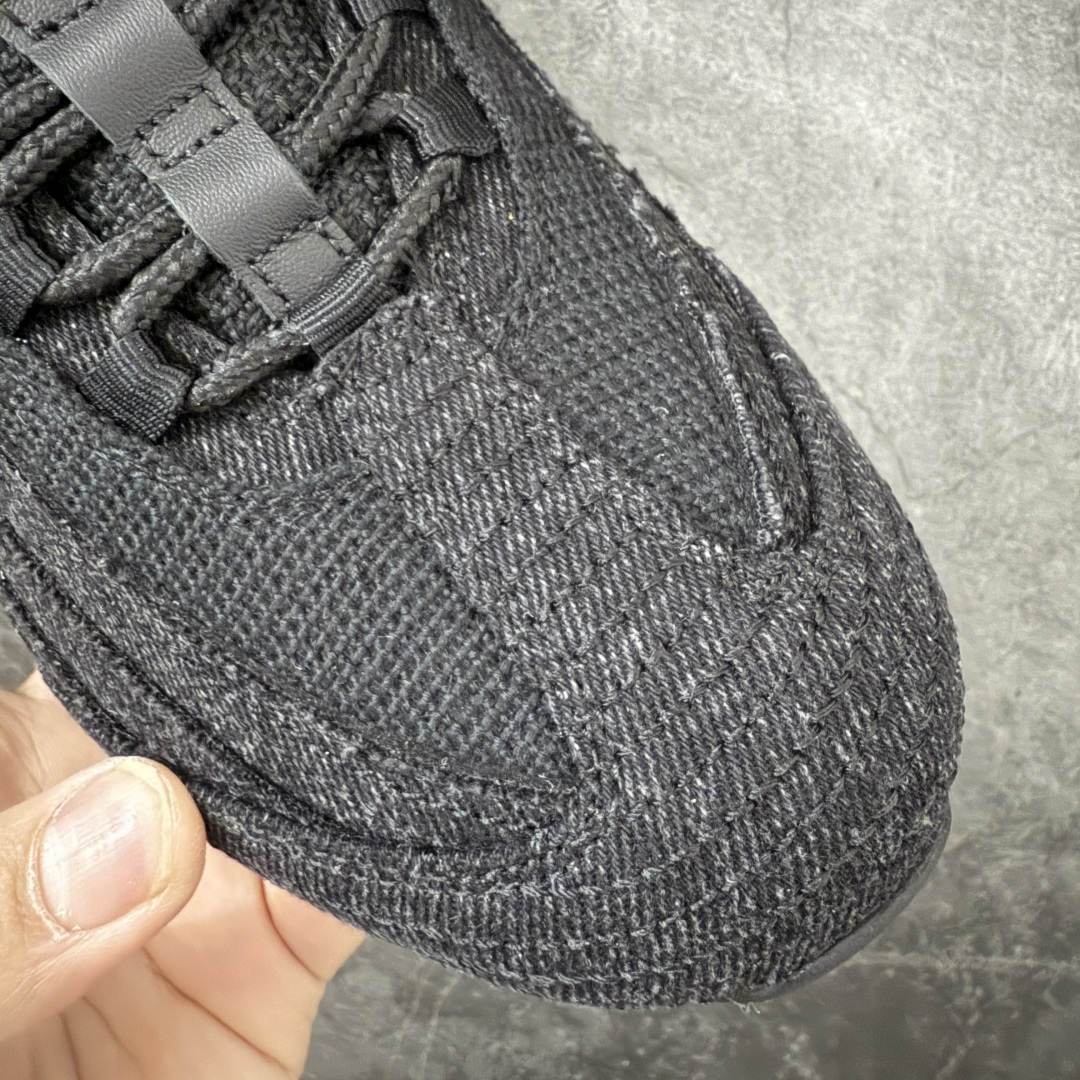 图片[5]-【KZ纯原】Levi\’s x NK Air Max 95 舒适耐磨 低帮跑步鞋 男女同款 李维斯联名黑牛仔 HM4743-001 外贸顶级专供 区别先行版 全部配色原鞋原尺码开发生产 极致还原 全部原厂材料一比一打造 一眼ZP既视感 欢迎对比市场版本 尺码：40 40.5 41 42 42.5 43 44 44.5 45 46 46.5 47.5 48 48.5-选品中心