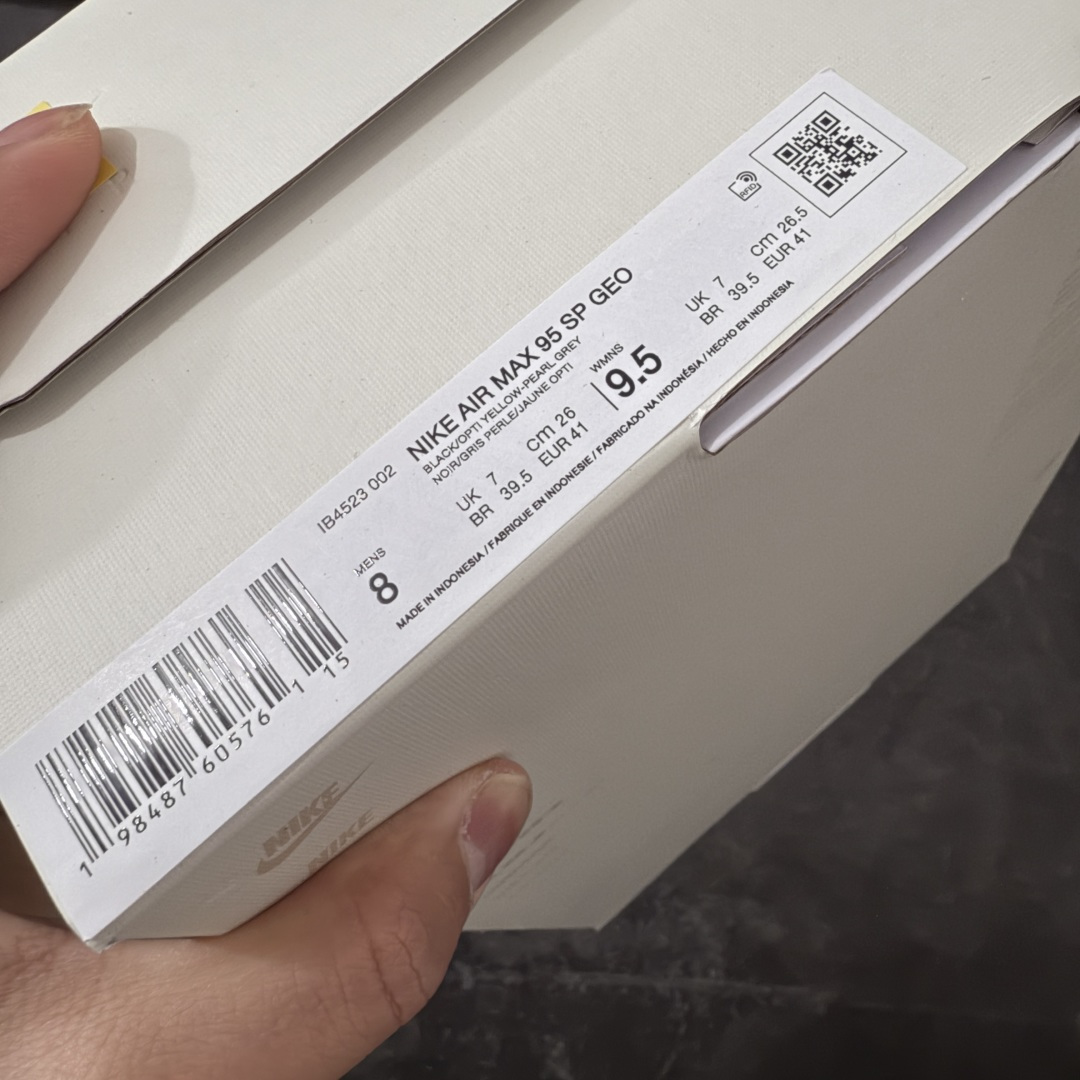 图片[12]-【KZ纯原】UNDEFEATED x Nike Air Max 95 OG Big Bubble 灰绿色气垫跑鞋 货号：IB4523-002 外贸顶级专供 区别先行版 全部配色原鞋原尺码开发生产 极致还原 全部原厂材料一比一打造 一眼ZP既视感 欢迎对比市场版本 尺码：40 40.5 41 42 42.5 43 44 44.5 45 46 46.5 47.5 48 48.5-选品中心