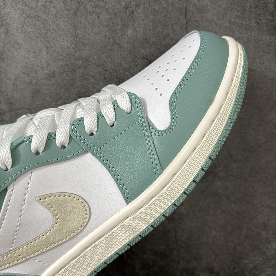 图片[6]-【H11纯原】Nike Air Jordan 1 Low SE AJ1 乔一 舒适贴合 防滑耐磨 低帮 复古篮球鞋 货号：DC0774-138 尺码：35.5 36 36.5 37.5 38 38.5 39 40 40.5 41 42 42.5 43 44 45 46 47.5 48.5 #H11顶级纯原 纯原外贸平台特供订单 #全套原纸板楦头开发 #原厂特供材料配套加持 #确保原汁原味 完美呈现版型 #原档数据独家私模大底 #男女鞋同步官方开发至48.5 #原装进口轻量化鞋垫 #进口港宝加持 后跟自然饱满 还原公司包裹性 #鞋面采用原装数据贴合技术 #全方位贴合包裹脚型 #鞋跟部鞋底牵引设计 #提供强大的抓地性能 #更适应不同实战场地路面-选品中心