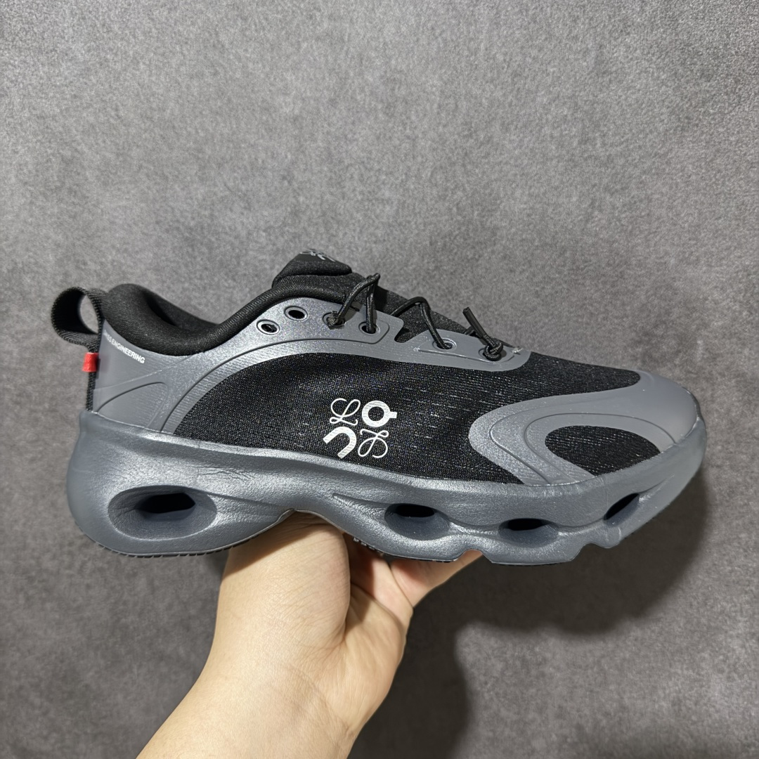 【公司级】 Loewe x ON 罗意威昂跑联名 Cloudsolo 系列 市售最高品质出货 全系列配色均原鞋购入开发打造 全新独立私模 高端零售 外贸平台充正品质 独家定制全套包装 货号：3WF30660663 尺码：36-45-选品中心