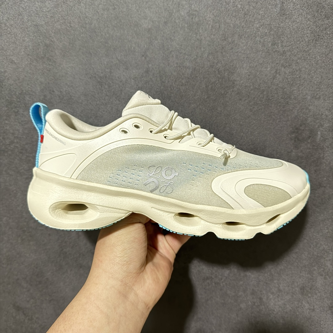 【公司级】 Loewe x ON 罗意威昂跑联名 Cloudsolo 系列 市售最高品质出货 全系列配色均原鞋购入开发打造 全新独立私模 高端零售 外贸平台充正品质 独家定制全套包装 货号：3WF30660663 尺码：36-45-选品中心