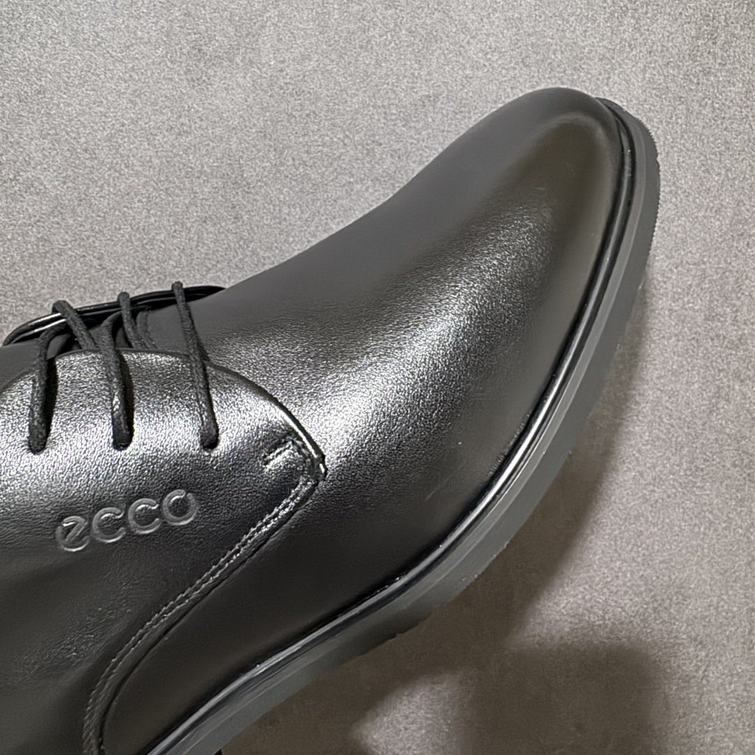 图片[7]-【广东纯原版】Ecco爱步 商务男鞋2026年新款 拼接板鞋拼色 街头轻巧系列 头层牛皮选料 质地柔韧富有弹性 触感柔软细腻 内里头层猪皮透气吸汗 独有精密缝制走线 针脚细密均匀 彰显时尚风范 内底高密度橡胶发泡实心底 轻便减震不塌陷不断底 优质橡胶条纹大底 轻盈时尚 柔软舒适 防滑耐磨 抓地力强 全新独有品质 货号： 630781 01001 尺码：38 39 40 41 42 43 44-选品中心