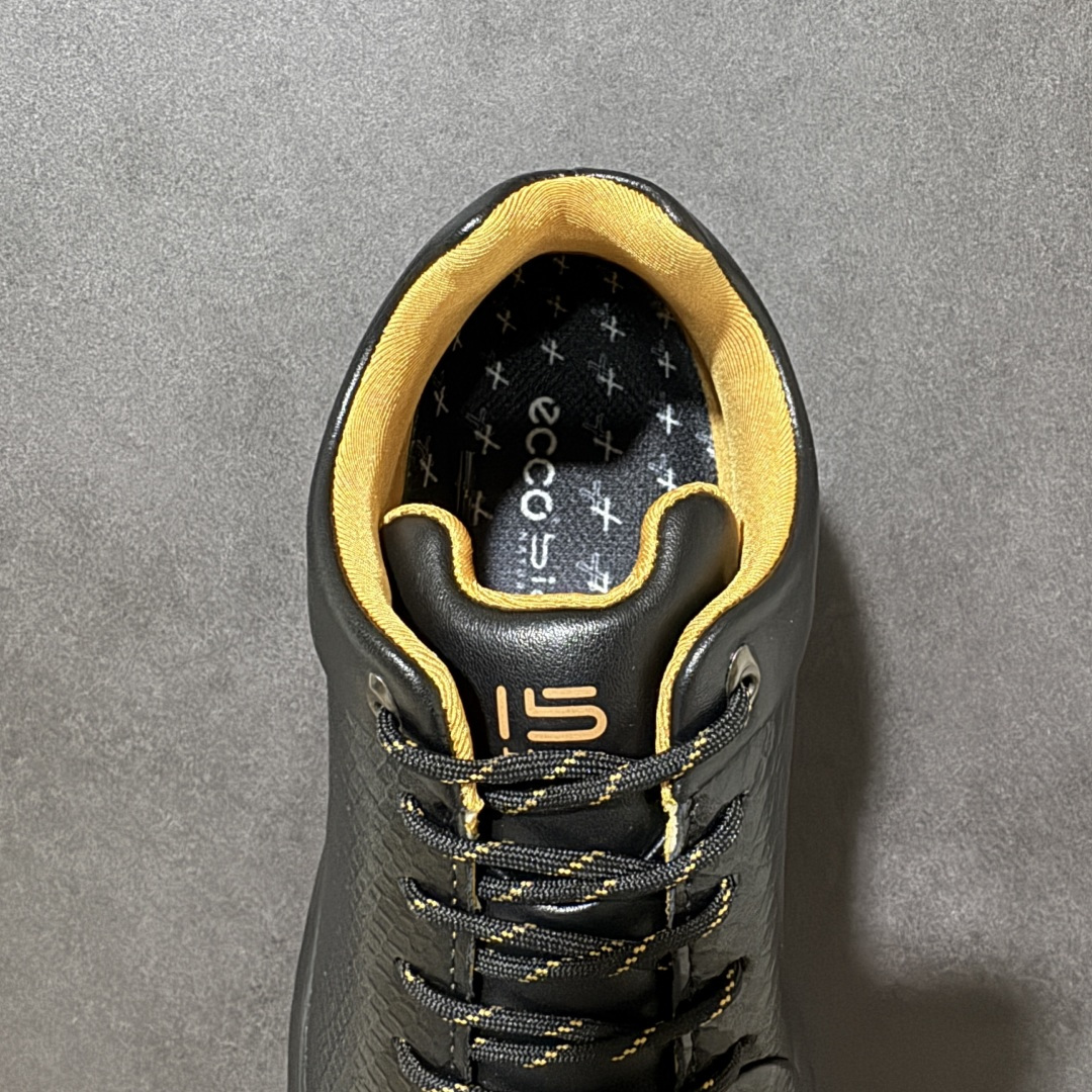 图片[6]-【公司级】ECCO爱步男士休闲运动鞋 缓震透气跑步鞋 BIOM2.0系列新款 柔软超轻的中底 提供出色的能量回弹和缓震体验 长效缓震的BIOM自然律动科技鞋楦 符合人体工学 带来裸足运动体验 牛皮鞋面 纹理自然 柔韧耐穿 直接注塑工艺连接鞋面与鞋底 一体成型 合脚牢固耐穿 橡胶外底 适应多种地形 防滑耐磨 强劲抓地 适跑畅练 城市运动鞋 货号： 875825-025511 尺码：39 40 41 42 43 44-选品中心