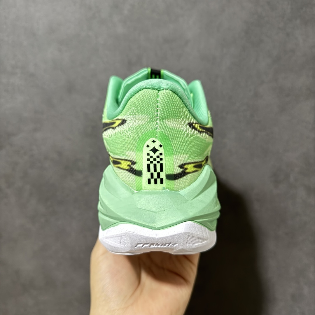 图片[4]-【公司级】Asics SUPERBLAST 3 全新配色 ASICS (亚瑟士）是日本实业家鬼家喜八郎创立的跑鞋运动品牌，名字想法源自著名的拉丁谚语“AnimaSana In Corpore Sano”意为“健全的精 神寓于强健的体魄”。正如其名字的含义，ASICS亚瑟士一直坚信保持身体的健康与活力是打造健康快乐的生活方式的最佳途径。亚瑟士的跑鞋、篮球鞋等系列集专业与美貌于一身，拥有极高的热度 货号：103A198-108 尺码：36 37.5 38 39 40 41 42 42 43.5 44 45-选品中心