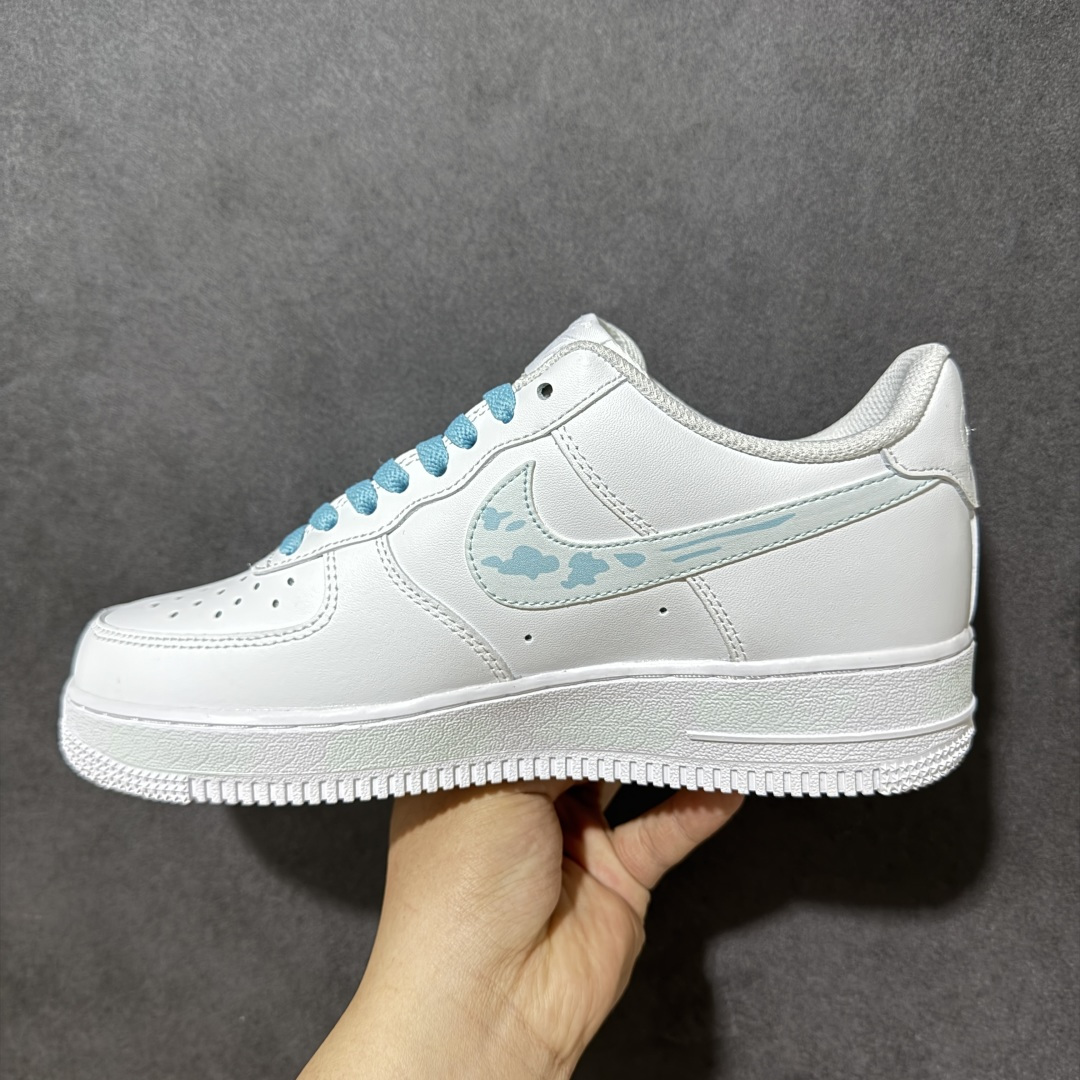 图片[2]-【定制版】二次元主题 Nike Air Force 1 Low’07 蓝天云端 空军一号低帮休闲板鞋 定制皮料 原厂3D打印 定制鞋盒 原楦原纸板 纯正空军版型 内置全掌气垫 货号：ZH0316-158 尺码：36 36.5 37.5 38 38.5 39 40 40.5 41 42 42.5 43 44 44.5 45-选品中心