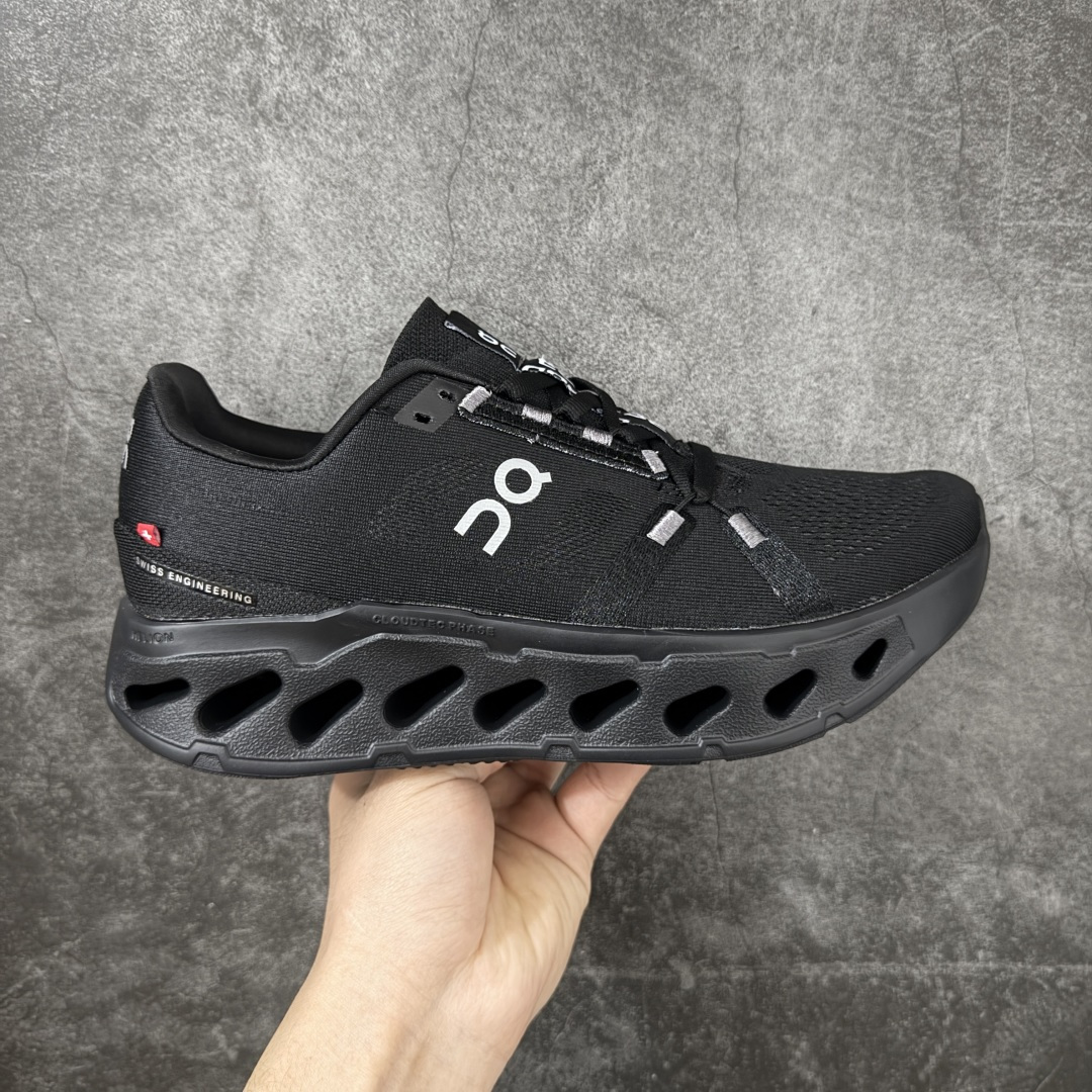 【PZ纯原】昂跑On Cloudeclipse 柔软舒适 低帮 训练长跑 跑步鞋 男女鞋 品质清洁度一流 无味一次mood超弹大底 原鞋数据开版 欢迎品鉴 该鞋款具有中底超厚的特点，适合长距离慢跑，主打超强缓震。脚感到位，透气稳定 回弹舒适。 Siz：36 37 38 39 40 41 42 4344 45-选品中心