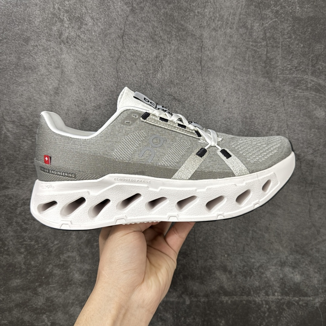 【PZ纯原】昂跑On Cloudeclipse 柔软舒适 低帮 训练长跑 跑步鞋 男女鞋 品质清洁度一流 无味一次mood超弹大底 原鞋数据开版 欢迎品鉴 该鞋款具有中底超厚的特点，适合长距离慢跑，主打超强缓震。脚感到位，透气稳定 回弹舒适。 Siz：36 37 38 39 40 41 42 4344 45-选品中心