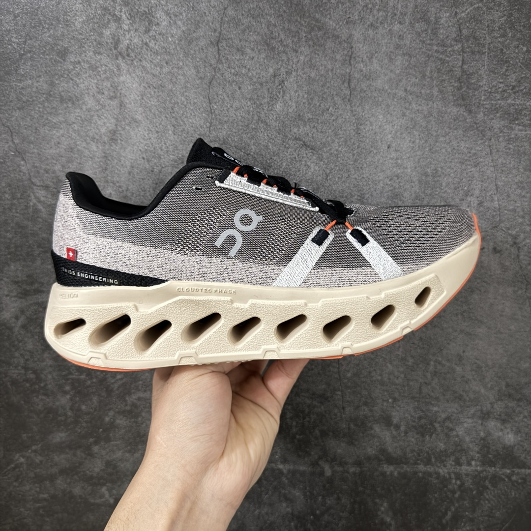 【PZ纯原】昂跑On Cloudeclipse 柔软舒适 低帮 训练长跑 跑步鞋 男女鞋 品质清洁度一流 无味一次mood超弹大底 原鞋数据开版 欢迎品鉴 该鞋款具有中底超厚的特点，适合长距离慢跑，主打超强缓震。脚感到位，透气稳定 回弹舒适。 Siz：36 37 38 39 40 41 42 4344 45-选品中心