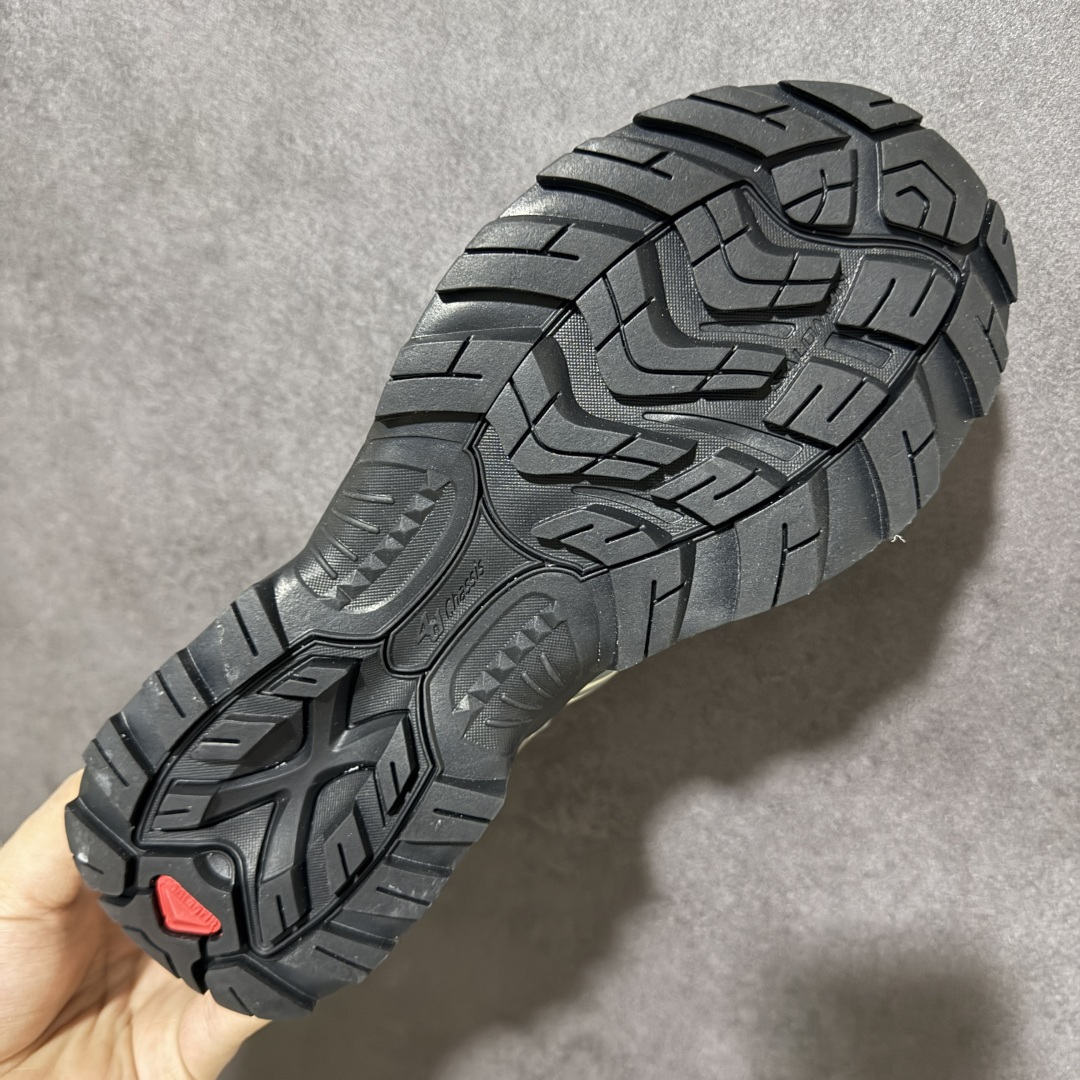 图片[9]-【公司级】Salomon XT-Quest 萨洛蒙 探索者系列户外越野跑鞋 #鞋面采用SENSIFIT贴合技术 全方位贴合包裹脚型 鞋跟部鞋底牵引设计 提供强大的抓地性能 更适应野外崎岖不平的道路 其3D ADVANCED CHASSIS底盘 材料轻量大化 钉齿设计更具稳定性、防护性 鞋底易磨损区运用CONTAGRIP高耐磨材料 应对城市硬质路面长距离跑考验 货号：491278 尺码：36 36.5 37 37.5 38 38.5 39 40 40.5 41 42 42.5 43 44 44.5 45-选品中心