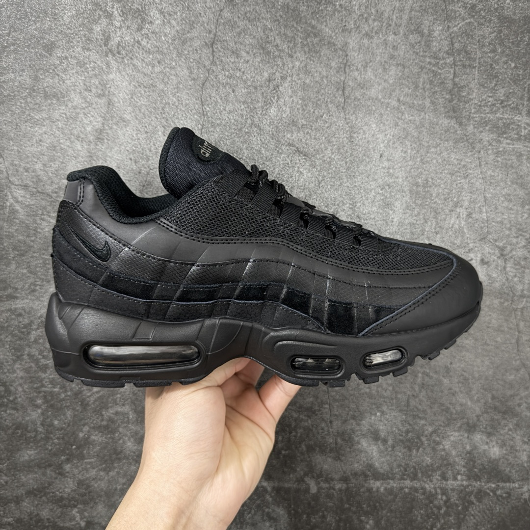 【顶级芯片版】Nike Air Max 95 黑色 货号：CI3705-001 顶级版 开发数月 原版开发 多道QC质检 鞋型完美复刻 原厂级别工艺 正确色卡 正确气垫蓝光 正确大底 独家私模 采用进口头层牛皮拼接 定位高端市场 行业标杆工艺 尺码：40 40.5 41 42 42.5 43 44 44.5 45 46-选品中心