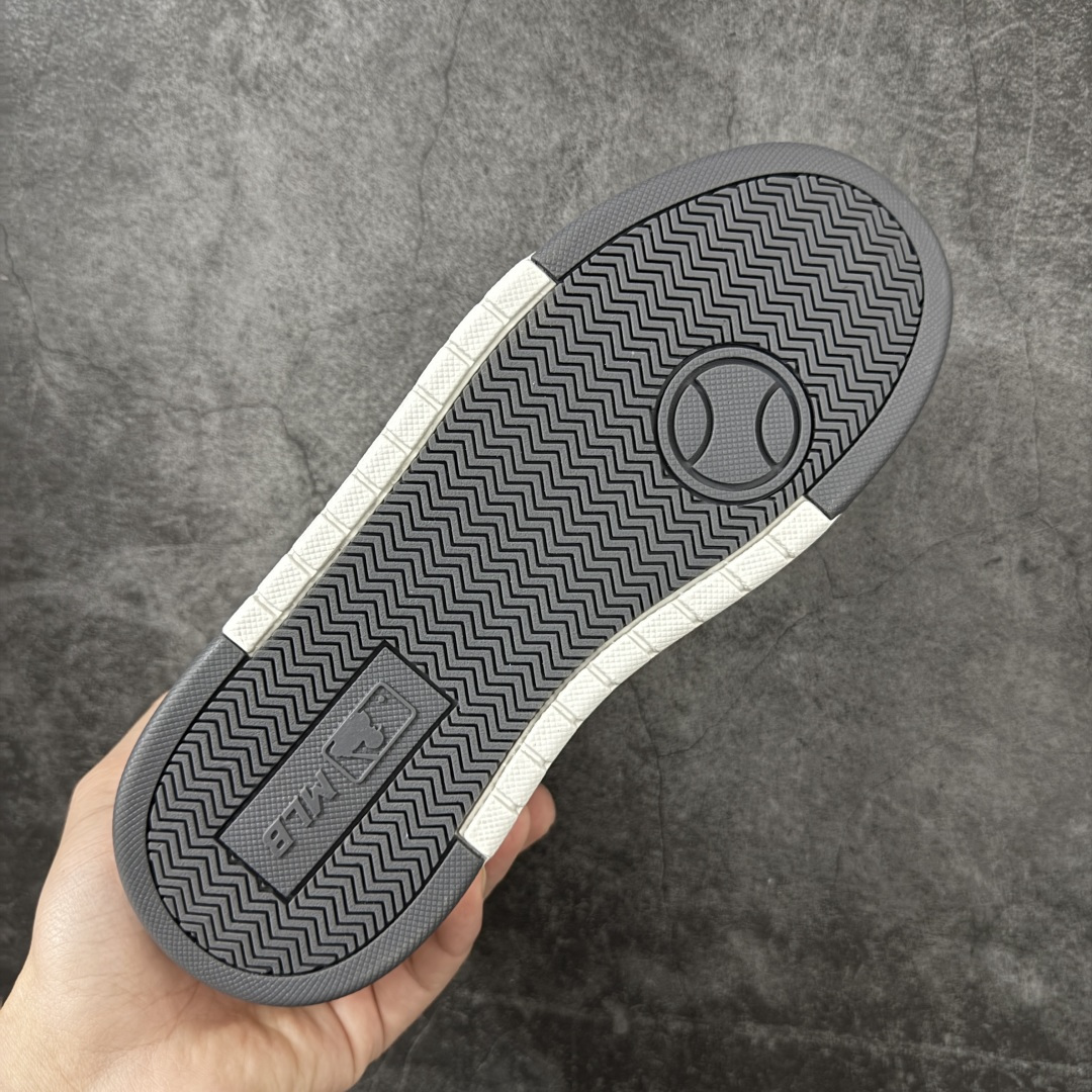 图片[9]-【纯原升级版】韩国洋基队NY大标潮流老爹鞋 MLB小白鞋市面上唯一顶级纯原版本 原材料打造 原楦原档案数据开发版型 完美鞋头弧度/后套收口效果🆚市面文案版本‼️ 原厂立体填充鞋舌海绵 中底注胶孔原数据开发模具大底 原厂转印标 保证不掉字 内增高6cm 原厂1：1模具开发 原厂进口纳米材质 原厂 全套手提袋 原盒雷射防伪标包装 天猫订单品质 官网尺码35-45-选品中心