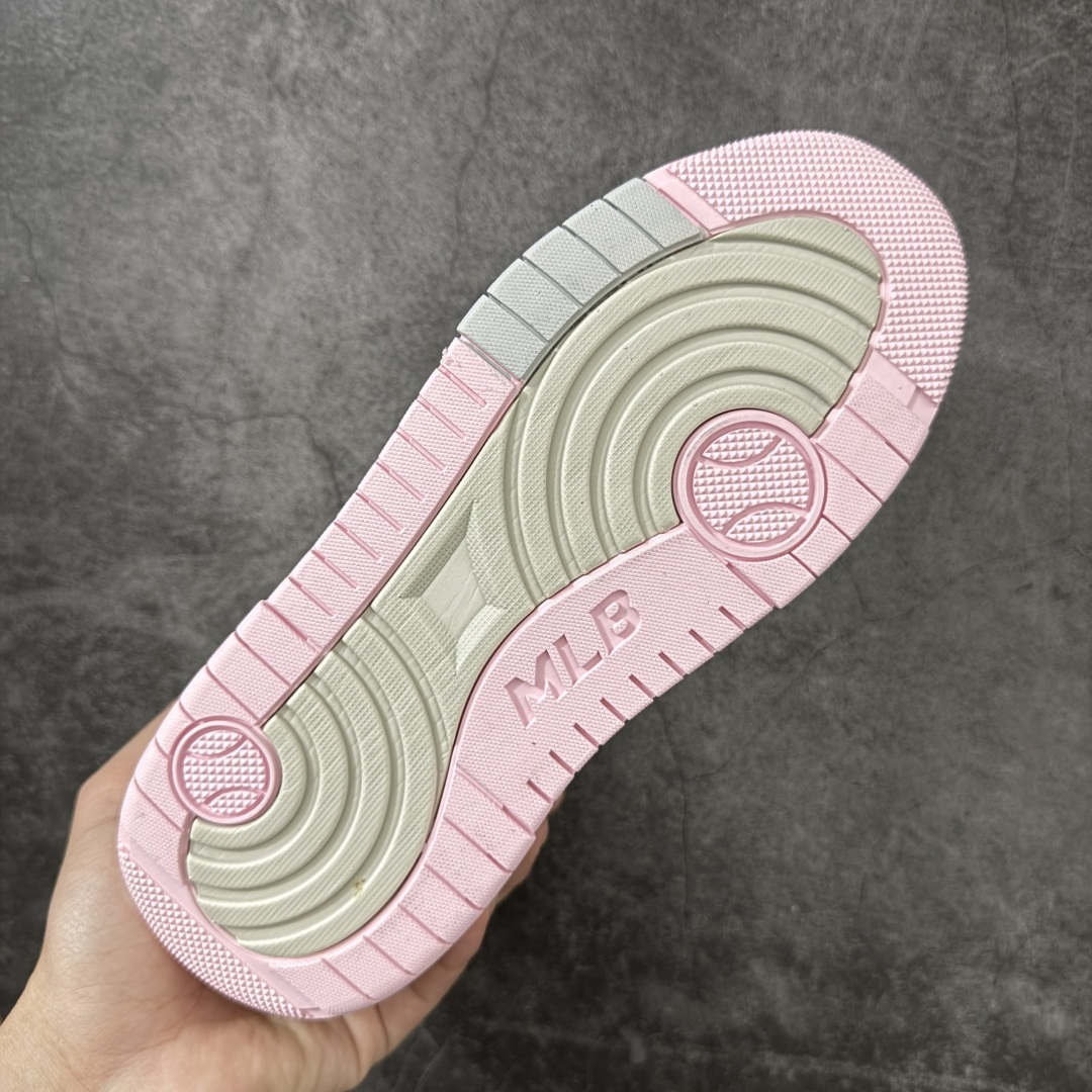 图片[9]-【纯原升级版】韩国洋基队NY大标潮流老爹鞋 MLB小白鞋市面上唯一顶级纯原版本 原材料打造 原楦原档案数据开发版型 完美鞋头弧度/后套收口效果🆚市面文案版本‼️ 原厂立体填充鞋舌海绵 中底注胶孔原数据开发模具大底 原厂转印标 保证不掉字 内增高6cm 原厂1：1模具开发 原厂进口纳米材质 原厂 全套手提袋 原盒雷射防伪标包装 天猫订单品质 官网尺码35-40-选品中心