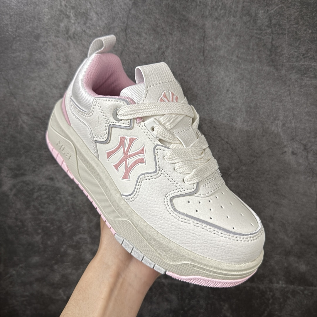 图片[3]-【纯原升级版】韩国洋基队NY大标潮流老爹鞋 MLB小白鞋市面上唯一顶级纯原版本 原材料打造 原楦原档案数据开发版型 完美鞋头弧度/后套收口效果🆚市面文案版本‼️ 原厂立体填充鞋舌海绵 中底注胶孔原数据开发模具大底 原厂转印标 保证不掉字 内增高6cm 原厂1：1模具开发 原厂进口纳米材质 原厂 全套手提袋 原盒雷射防伪标包装 天猫订单品质 官网尺码35-40-选品中心