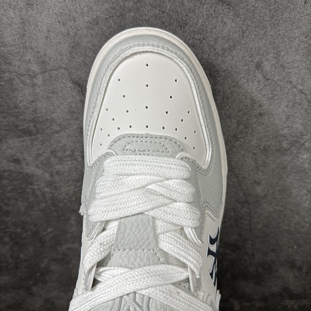 图片[5]-【纯原升级版】韩国洋基队NY大标潮流老爹鞋 MLB小白鞋市面上唯一顶级纯原版本 原材料打造 原楦原档案数据开发版型 完美鞋头弧度/后套收口效果🆚市面文案版本‼️ 原厂立体填充鞋舌海绵 中底注胶孔原数据开发模具大底 原厂转印标 保证不掉字 内增高6cm 原厂1：1模具开发 原厂进口纳米材质 原厂 全套手提袋 原盒雷射防伪标包装 天猫订单品质 官网尺码35-45-选品中心