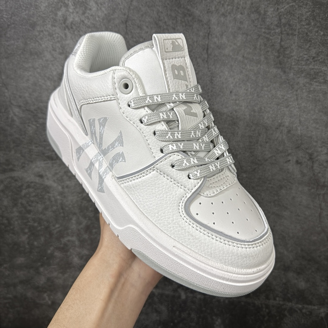 图片[3]-【公司级】韩国洋基队NY大标潮流老爹鞋 MLB小白鞋市面上唯一顶级纯原版本 原材料打造 原楦原档案数据开发版型 完美鞋头弧度/后套收口效果🆚市面文案版本‼️ 原厂立体填充鞋舌海绵 中底注胶孔原数据开发模具大底 原厂转印标 保证不掉字 内增高6cm 原厂1：1模具开发 原厂进口纳米材质 原厂 全套手提袋 原盒雷射防伪标包装 天猫订单品质 官网尺码 35-45-选品中心