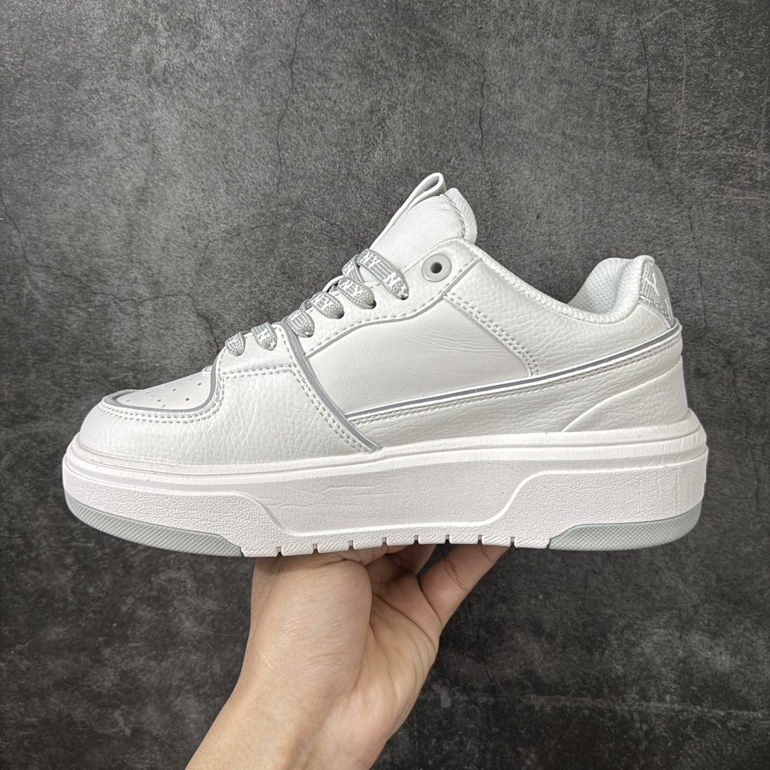 图片[2]-【公司级】韩国洋基队NY大标潮流老爹鞋 MLB小白鞋市面上唯一顶级纯原版本 原材料打造 原楦原档案数据开发版型 完美鞋头弧度/后套收口效果🆚市面文案版本‼️ 原厂立体填充鞋舌海绵 中底注胶孔原数据开发模具大底 原厂转印标 保证不掉字 内增高6cm 原厂1：1模具开发 原厂进口纳米材质 原厂 全套手提袋 原盒雷射防伪标包装 天猫订单品质 官网尺码 35-45-选品中心