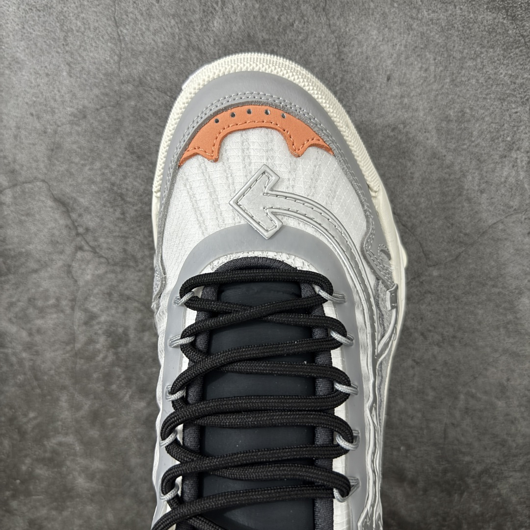 图片[5]-【OK纯原版本】OFF-WHITE OW运动鞋 春夏走秀款球鞋 所有配件均通过定做出产正品裁片 原版比例大箭头定制网眼布双拼牛皮进口机器针车 数控针距精准做工不输大牌里层为高密度透气网眼布/垫脚羊皮私模重工抓地橡胶底 后跟坡度最贴切原版鞋型脱模 厚底约4CM 原盒包装配 TPU大底 尺码：35-46-选品中心