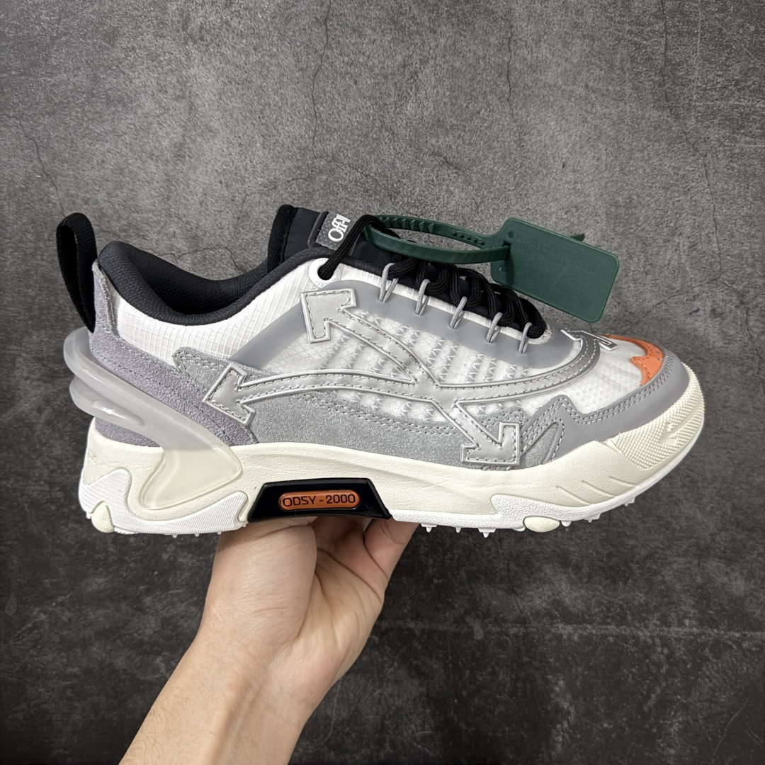 【OK纯原版本】OFF-WHITE OW运动鞋 春夏走秀款球鞋 所有配件均通过定做出产正品裁片 原版比例大箭头定制网眼布双拼牛皮进口机器针车 数控针距精准做工不输大牌里层为高密度透气网眼布/垫脚羊皮私模重工抓地橡胶底 后跟坡度最贴切原版鞋型脱模 厚底约4CM 原盒包装配 TPU大底 尺码：35-46-选品中心