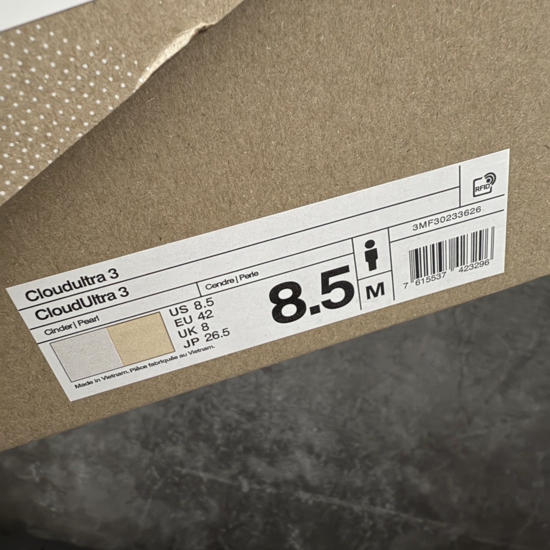 图片[11]-【T1版本】On Cloudultra 3昂跑 舒适百搭减震回弹 低帮跑步鞋 全新版本 重新定义昂跑标杆水准 ＃独家原厂档案开发私模大底【棱角分明】 ＃独家定制原厂面料 区别市场通货批次 此运动品牌 开创于2010年 缓震着陆、强效回弹、轻柔质感的设计构思始终是ON研制关键 与此同时基于“为全球提供革新性的跑步感受”信念 陆续推出了多款跑鞋及其以专业运动人体跑步工程学为设计关键的功能性跑步服饰设备 让跑者不费力气地畅快畅跑 尺码：36-45-选品中心