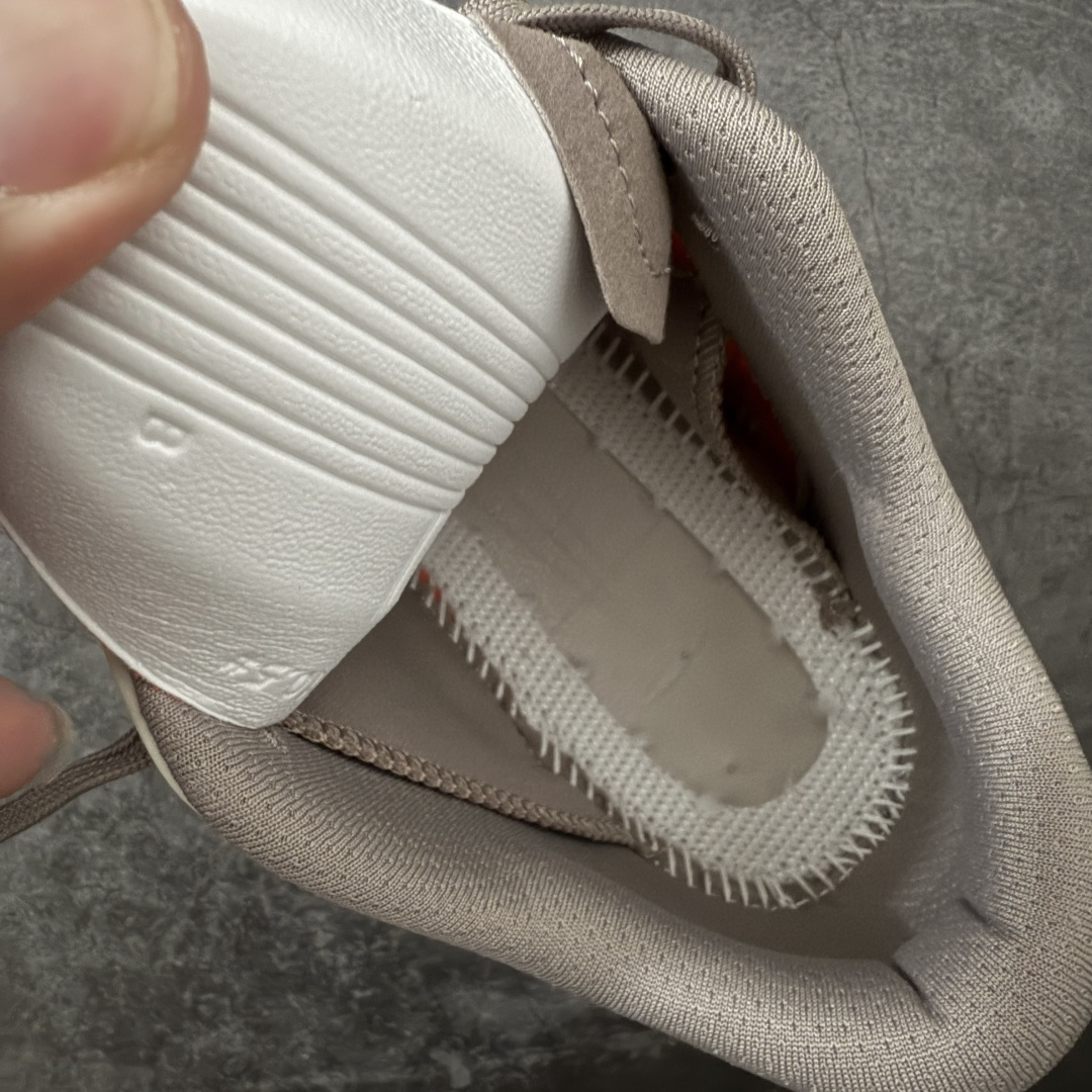 图片[10]-【T1版本】On Cloudultra 3昂跑 舒适百搭减震回弹 低帮跑步鞋 全新版本 重新定义昂跑标杆水准 ＃独家原厂档案开发私模大底【棱角分明】 ＃独家定制原厂面料 区别市场通货批次 此运动品牌 开创于2010年 缓震着陆、强效回弹、轻柔质感的设计构思始终是ON研制关键 与此同时基于“为全球提供革新性的跑步感受”信念 陆续推出了多款跑鞋及其以专业运动人体跑步工程学为设计关键的功能性跑步服饰设备 让跑者不费力气地畅快畅跑 尺码：36-45-选品中心