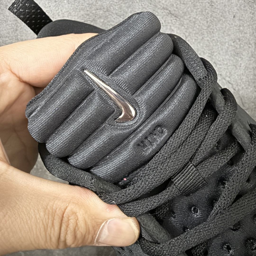 图片[5]-【纯原神版】NK Mind 002 黑科技足底按摩舒适贴合训练鞋 黑色 HQ4308-001 目前市场最正确版 顶级版本 正确细节 1：1标配组合底 MD软底 分区按摩 超高清洁度 按摩功能效果同步原版 区别市场通货 Mind 002 从神经科学中汲取灵感，打造出一款不仅外观独特，更能为穿着者带来别样感知体验的球鞋，此次新作将继续延续此核心方向。历时十年打磨的 Mind 系列，承载着 Nike 对未来鞋款的愿景呈现。系列中的每双鞋，外底均由 22 个独立泡沫结节构成，旨在模拟赤足般的体验。这些结节N通过与足底感官感受器的相互作用，从而促进人体的自然步态。 尺码：35.5 36 36.5 37.5 38 38.5 39 40 40.5 41 42 42.5 43 44 44.5 45-选品中心