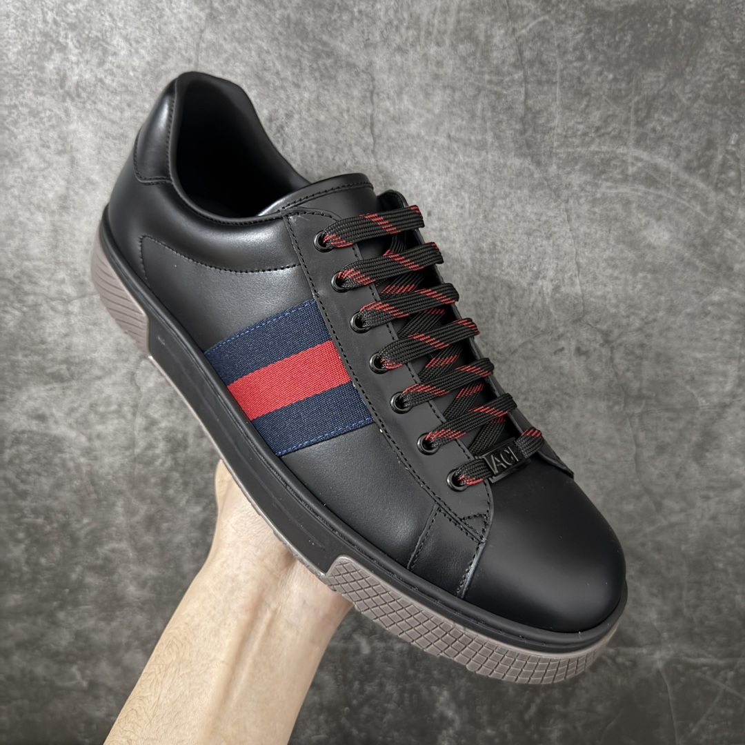 图片[3]-【莞产礼盒版】Gucci ACE Screener 珐琅 复古老爹古驰男士厚底板鞋 实拍如图 所见即所得 谨防混卖 广东最大工厂代工出品 正确固特异无胶走线工艺 进口皮料原版牛皮内里 内里缝合厚实的细纹小羊皮料 4cm左右的厚底采用环保无味的TPU材质 原标原盒 官方全套配件+飞机盒 尺码：39 40 41 42 43 44 45-选品中心