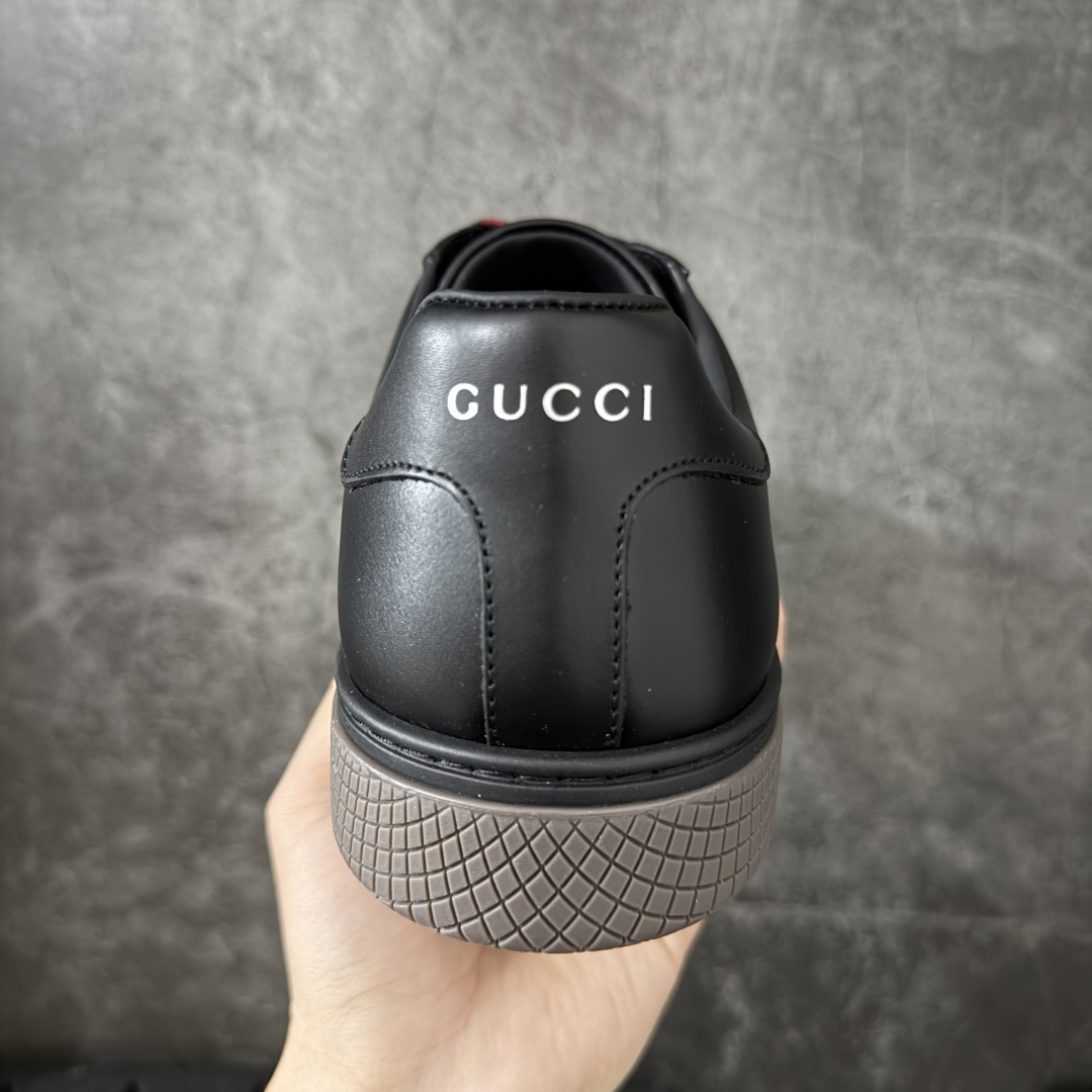 图片[4]-【莞产礼盒版】Gucci ACE Screener 珐琅 复古老爹古驰男士厚底板鞋 实拍如图 所见即所得 谨防混卖 广东最大工厂代工出品 正确固特异无胶走线工艺 进口皮料原版牛皮内里 内里缝合厚实的细纹小羊皮料 4cm左右的厚底采用环保无味的TPU材质 原标原盒 官方全套配件+飞机盒 尺码：39 40 41 42 43 44 45-选品中心