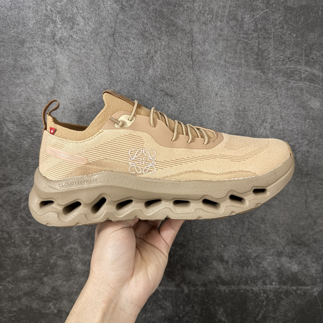 【PZ版本】On昂跑 x LOEWE罗意威 Cloudtilt 织物 跑步 户外轻便百搭系带 减震 低帮 运动休闲鞋 市面最优版本 原版开发 原材1比1打造 采用工程飞织网布组合再生聚酯纤维鞋面材质搭载独家隐藏速度中板 镂空CloudTec科技 泡棉缓震中底 黑科技跑出圈的时尚运动新宠 尺码：36-46 含半码-选品中心