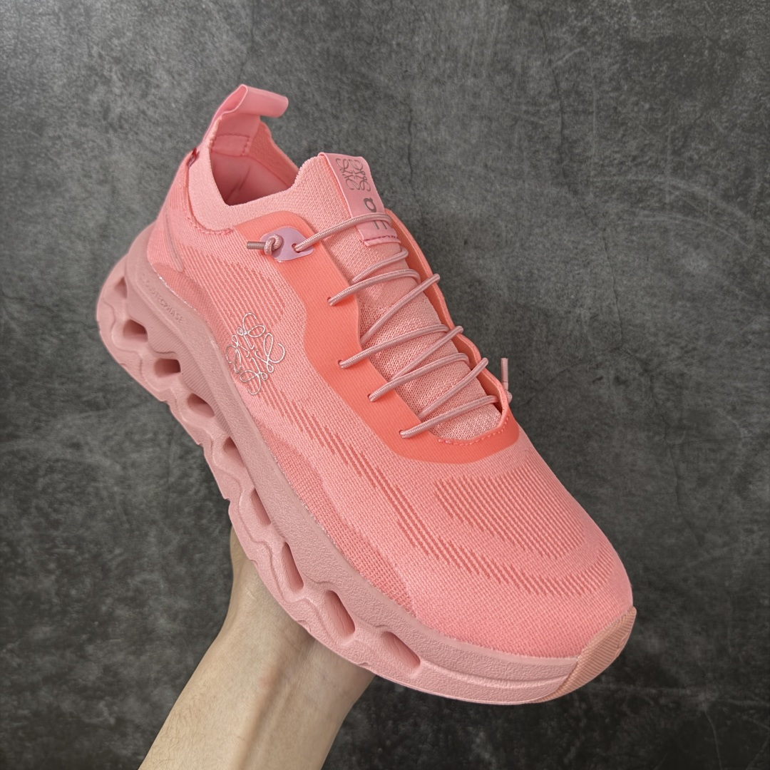 图片[3]-【PZ版本】On昂跑 x LOEWE罗意威 Cloudtilt 织物 跑步 户外轻便百搭系带 减震 低帮 运动休闲鞋 市面最优版本 原版开发 原材1比1打造 采用工程飞织网布组合再生聚酯纤维鞋面材质搭载独家隐藏速度中板 镂空CloudTec科技 泡棉缓震中底 黑科技跑出圈的时尚运动新宠 尺码：36-46 含半码-选品中心