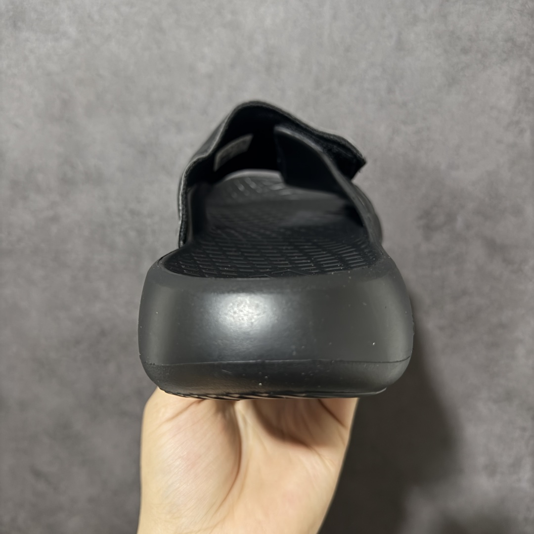 Adidas阿迪达斯男鞋LIGHTBLAZE SLIDESP 运动休闲 摩登舒适拖鞋配有模制鞋床和可调节
