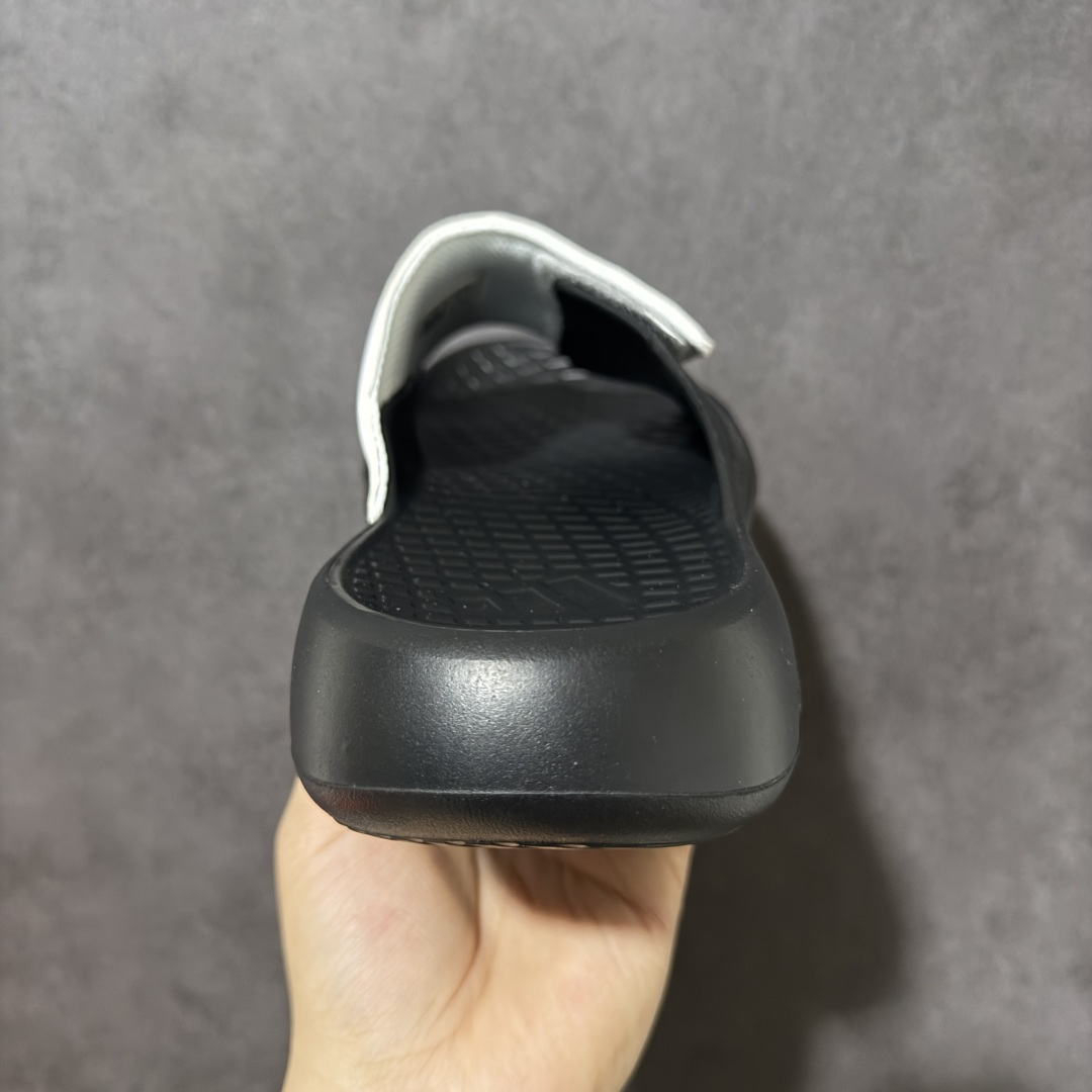 Adidas阿迪达斯男鞋LIGHTBLAZE SLIDESP 运动休闲 摩登舒适拖鞋配有模制鞋床和可调节