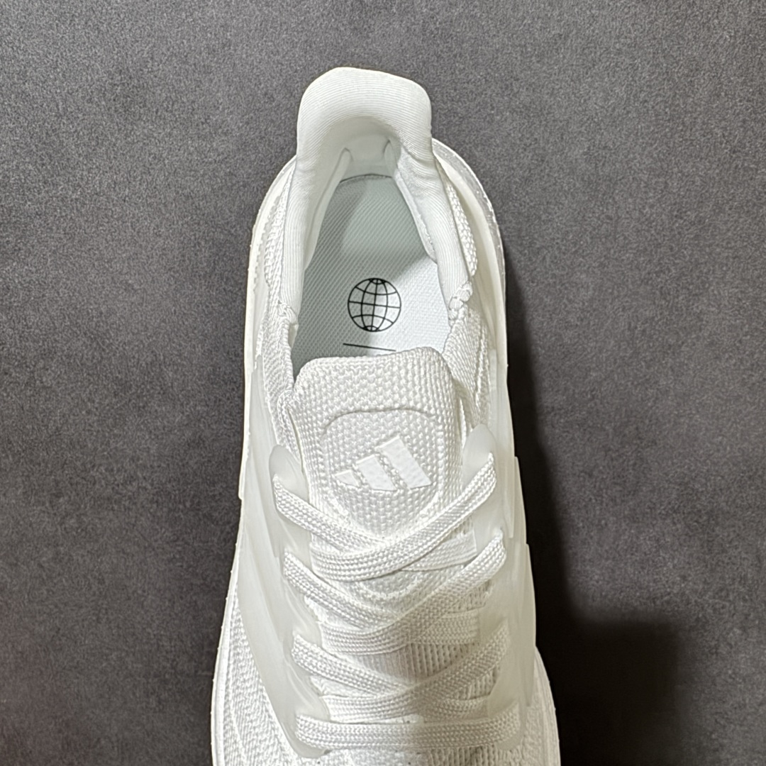 图片[6]-【公司级福利】Adidas UltraBoost Light 加厚爆米花袜套式针织鞋面休闲运动慢跑鞋 UB爆米花跑鞋 大厂福利 完美品质 全掌真爆米花软弹大底 做工清洁度超高 针织网面透气有弹性 无论是休闲健身 还是日常穿搭都很到位 尺码：36 36.5 37.5 38 38.5 39 40 40.5 41 42 42.5 43 44 45 货号：GY9350-选品中心