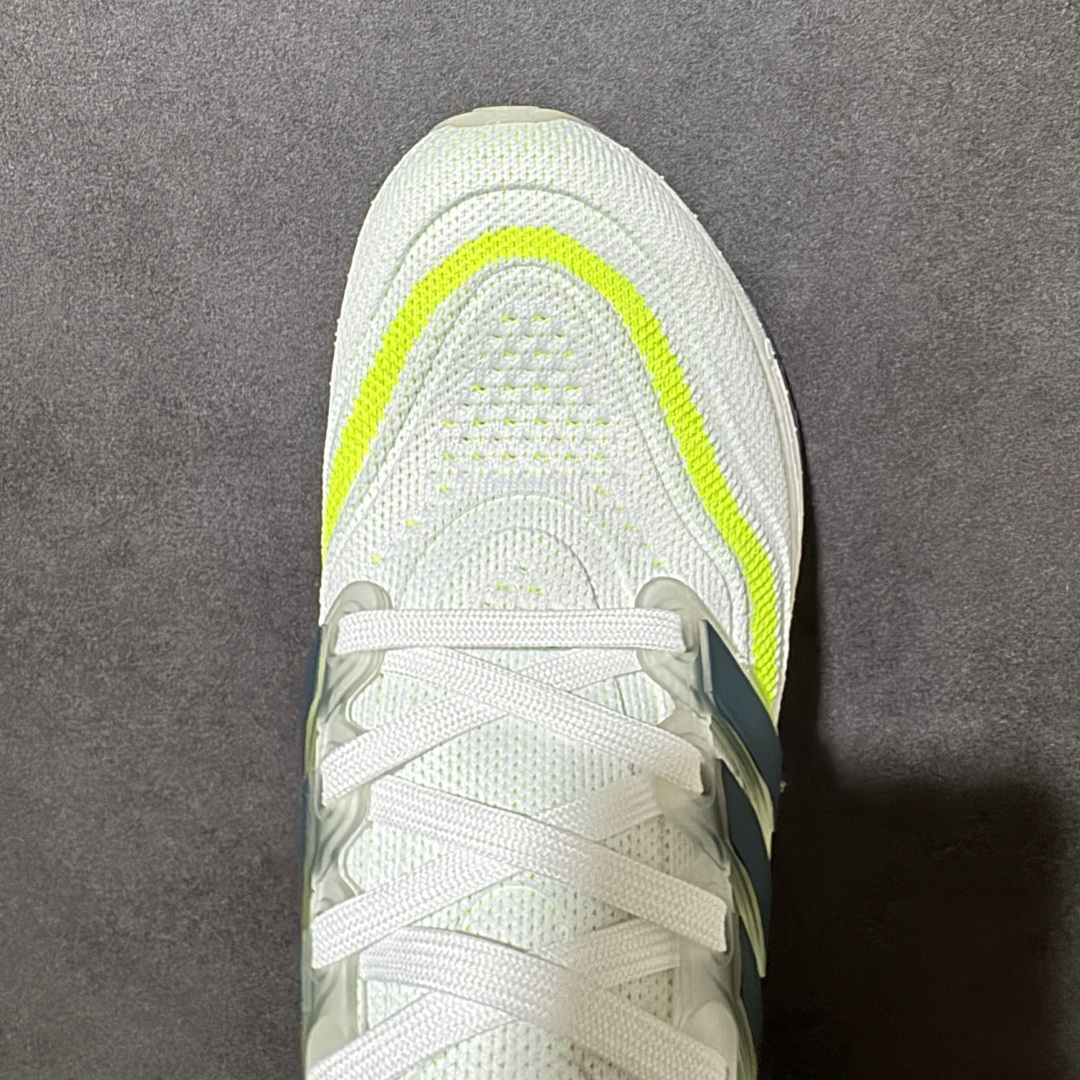 图片[5]-【公司级福利】Adidas UltraBoost Light 加厚爆米花袜套式针织鞋面休闲运动慢跑鞋 UB爆米花跑鞋 大厂福利 完美品质 全掌真爆米花软弹大底 做工清洁度超高 针织网面透气有弹性 无论是休闲健身 还是日常穿搭都很到位 尺码：36 36.5 37.5 38 38.5 39 40 40.5 41 42 42.5 43 44 45 货号：IE1768-选品中心