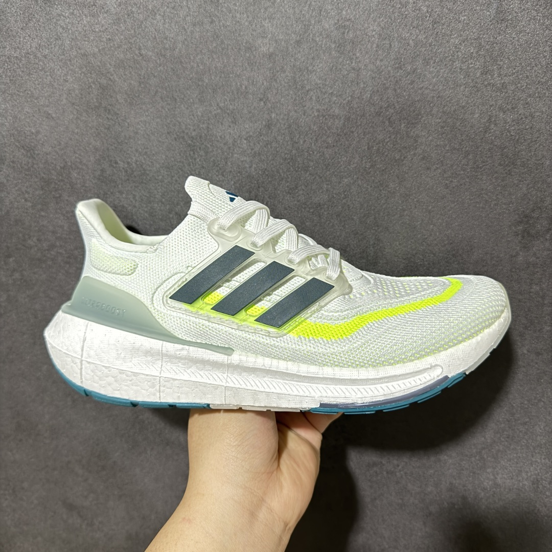 【公司级福利】Adidas UltraBoost Light 加厚爆米花袜套式针织鞋面休闲运动慢跑鞋 UB爆米花跑鞋 大厂福利 完美品质 全掌真爆米花软弹大底 做工清洁度超高 针织网面透气有弹性 无论是休闲健身 还是日常穿搭都很到位 尺码：36 36.5 37.5 38 38.5 39 40 40.5 41 42 42.5 43 44 45 货号：IE1768-选品中心
