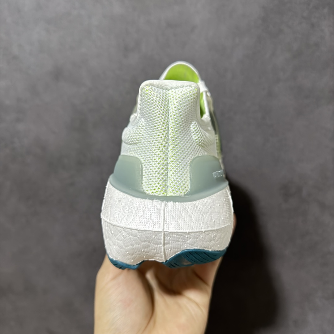 图片[4]-【公司级福利】Adidas UltraBoost Light 加厚爆米花袜套式针织鞋面休闲运动慢跑鞋 UB爆米花跑鞋 大厂福利 完美品质 全掌真爆米花软弹大底 做工清洁度超高 针织网面透气有弹性 无论是休闲健身 还是日常穿搭都很到位 尺码：36 36.5 37.5 38 38.5 39 40 40.5 41 42 42.5 43 44 45 货号：IE1768-选品中心
