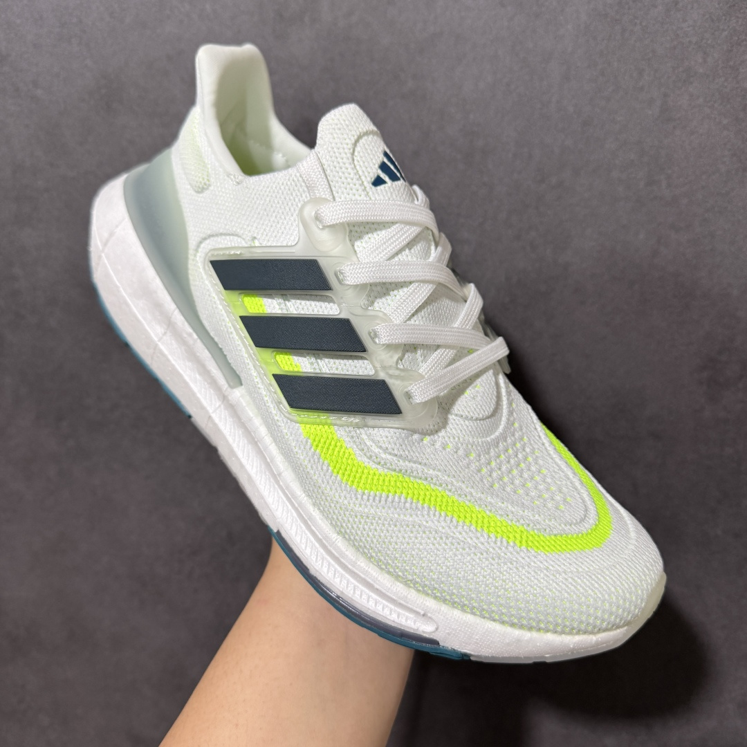 图片[3]-【公司级福利】Adidas UltraBoost Light 加厚爆米花袜套式针织鞋面休闲运动慢跑鞋 UB爆米花跑鞋 大厂福利 完美品质 全掌真爆米花软弹大底 做工清洁度超高 针织网面透气有弹性 无论是休闲健身 还是日常穿搭都很到位 尺码：36 36.5 37.5 38 38.5 39 40 40.5 41 42 42.5 43 44 45 货号：IE1768-选品中心