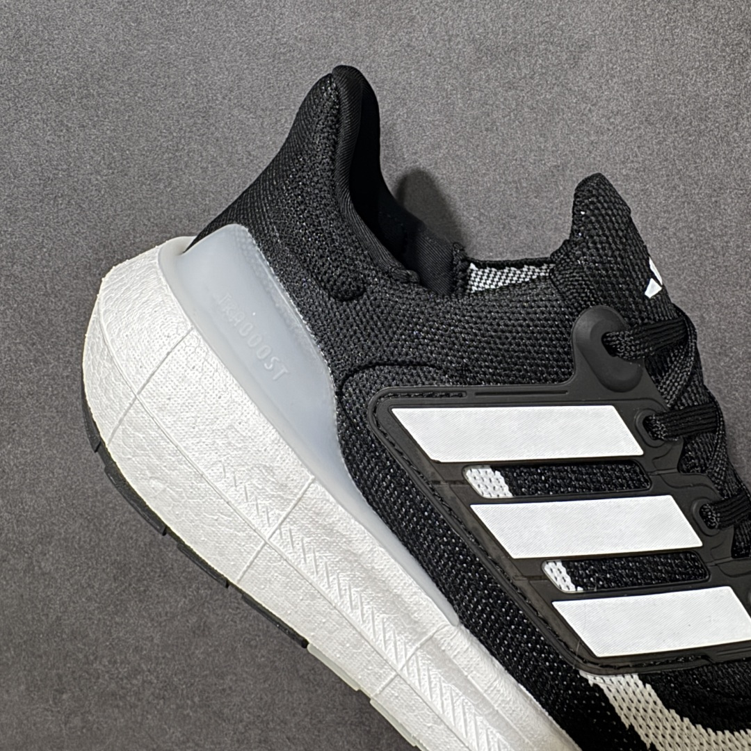 图片[8]-【公司级福利】Adidas UltraBoost Light 加厚爆米花袜套式针织鞋面休闲运动慢跑鞋 UB爆米花跑鞋 大厂福利 完美品质 全掌真爆米花软弹大底 做工清洁度超高 针织网面透气有弹性 无论是休闲健身 还是日常穿搭都很到位 尺码：36 36.5 37.5 38 38.5 39 40 40.5 41 42 42.5 43 44 45 货号：HQ6340-选品中心