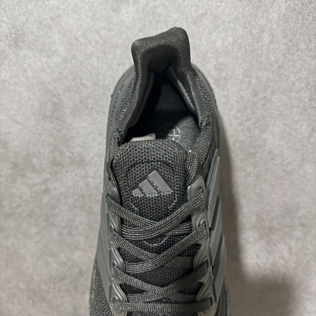 图片[6]-【公司级福利】Adidas UltraBoost Light 加厚爆米花袜套式针织鞋面休闲运动慢跑鞋 UB爆米花跑鞋 大厂福利 完美品质 全掌真爆米花软弹大底 做工清洁度超高 针织网面透气有弹性 无论是休闲健身 还是日常穿搭都很到位 尺码：36 36.5 37.5 38 38.5 39 40 40.5 41 42 42.5 43 44 45 货号：GZ5159-选品中心