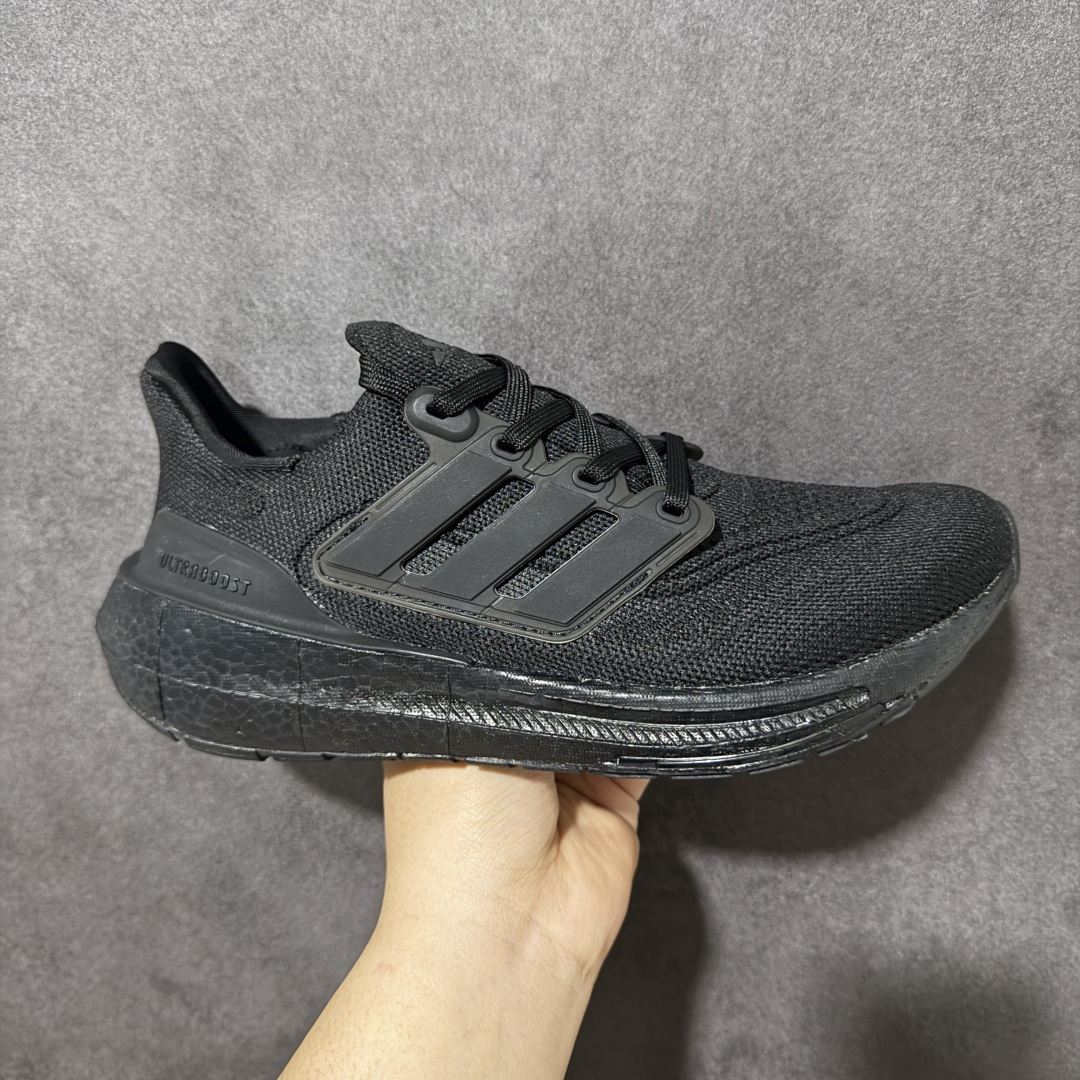 【公司级福利】Adidas UltraBoost Light 加厚爆米花袜套式针织鞋面休闲运动慢跑鞋 UB爆米花跑鞋 大厂福利 完美品质 全掌真爆米花软弹大底 做工清洁度超高 针织网面透气有弹性 无论是休闲健身 还是日常穿搭都很到位 尺码：36 36.5 37.5 38 38.5 39 40 40.5 41 42 42.5 43 44 45 货号：GZ5159-选品中心
