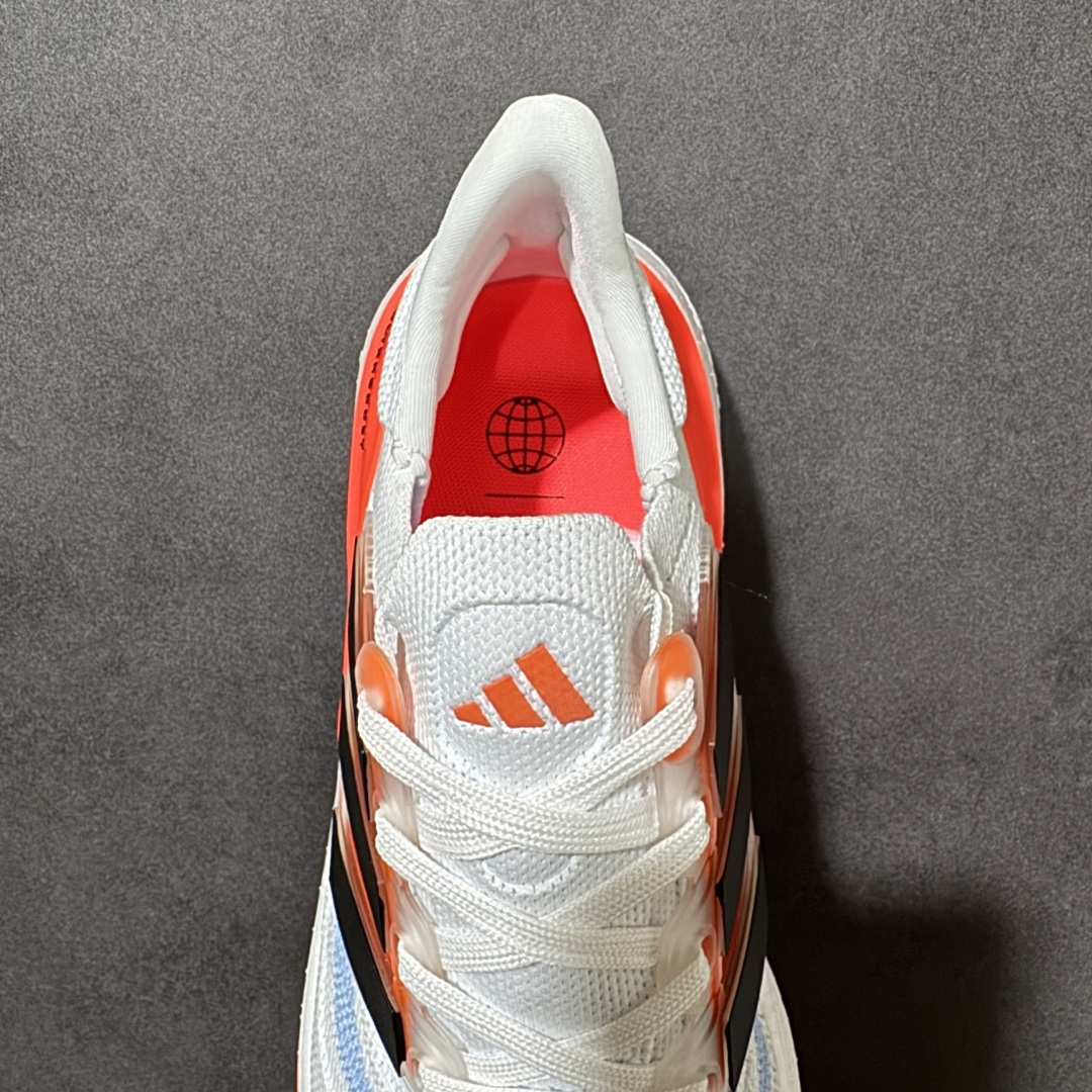 图片[6]-【公司级福利】Adidas UltraBoost Light 加厚爆米花袜套式针织鞋面休闲运动慢跑鞋 UB爆米花跑鞋 大厂福利 完美品质 全掌真爆米花软弹大底 做工清洁度超高 针织网面透气有弹性 无论是休闲健身 还是日常穿搭都很到位 尺码：36 36.5 37.5 38 38.5 39 40 40.5 41 42 42.5 43 44 45 货号：HQ6351-选品中心