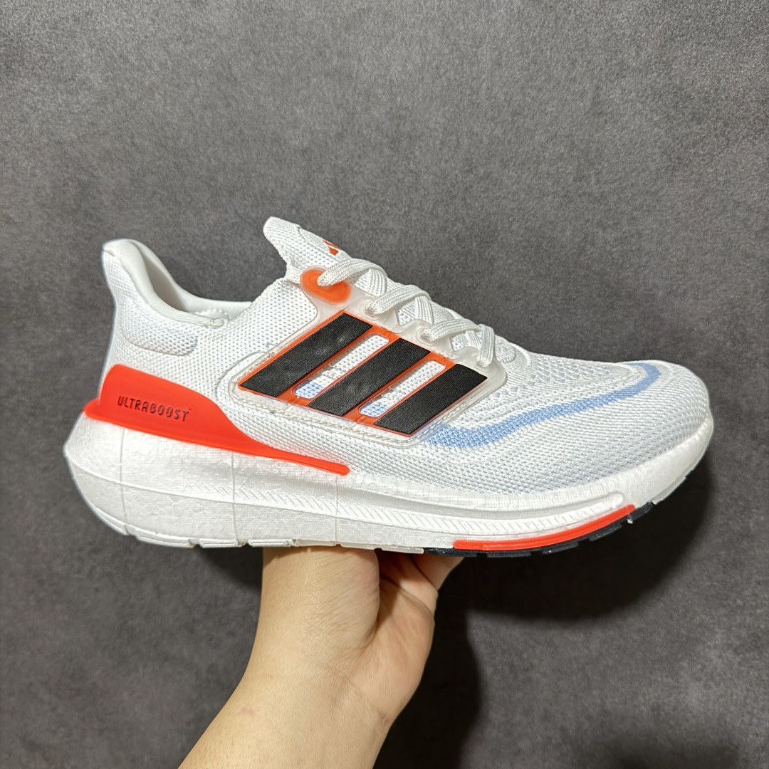 【公司级福利】Adidas UltraBoost Light 加厚爆米花袜套式针织鞋面休闲运动慢跑鞋 UB爆米花跑鞋 大厂福利 完美品质 全掌真爆米花软弹大底 做工清洁度超高 针织网面透气有弹性 无论是休闲健身 还是日常穿搭都很到位 尺码：36 36.5 37.5 38 38.5 39 40 40.5 41 42 42.5 43 44 45 货号：HQ6351-选品中心
