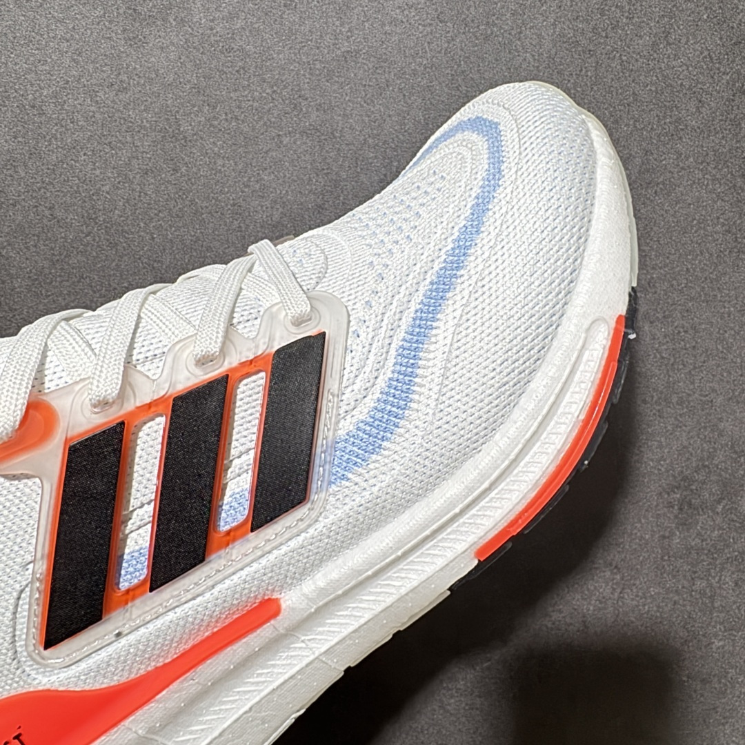 图片[7]-【公司级福利】Adidas UltraBoost Light 加厚爆米花袜套式针织鞋面休闲运动慢跑鞋 UB爆米花跑鞋 大厂福利 完美品质 全掌真爆米花软弹大底 做工清洁度超高 针织网面透气有弹性 无论是休闲健身 还是日常穿搭都很到位 尺码：36 36.5 37.5 38 38.5 39 40 40.5 41 42 42.5 43 44 45 货号：HQ6351-选品中心