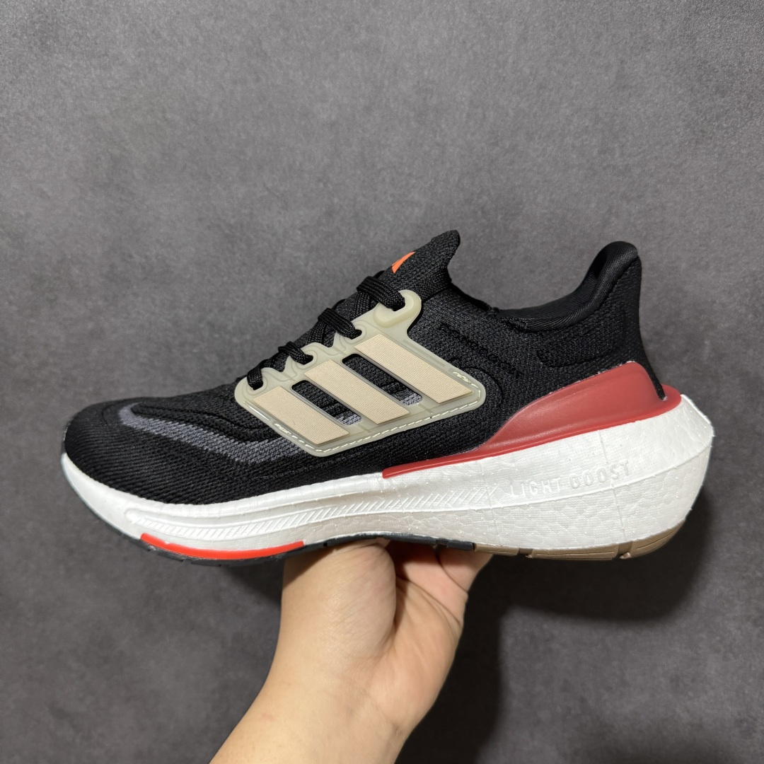 图片[2]-【公司级福利】Adidas UltraBoost Light 加厚爆米花袜套式针织鞋面休闲运动慢跑鞋 UB爆米花跑鞋 大厂福利 完美品质 全掌真爆米花软弹大底 做工清洁度超高 针织网面透气有弹性 无论是休闲健身 还是日常穿搭都很到位 尺码：36 36.5 37.5 38 38.5 39 40 40.5 41 42 42.5 43 44 45 货号：HQ6344-选品中心